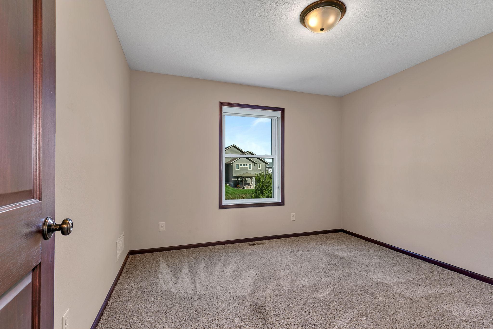 3293 Old Stone Way Ne Property Photo 22