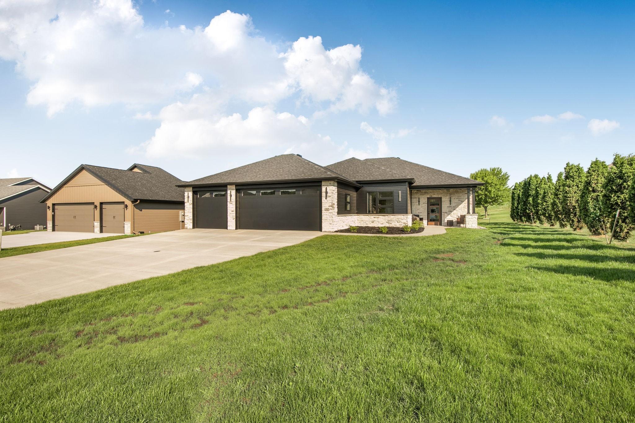1325 Iris Lane Property Photo 40