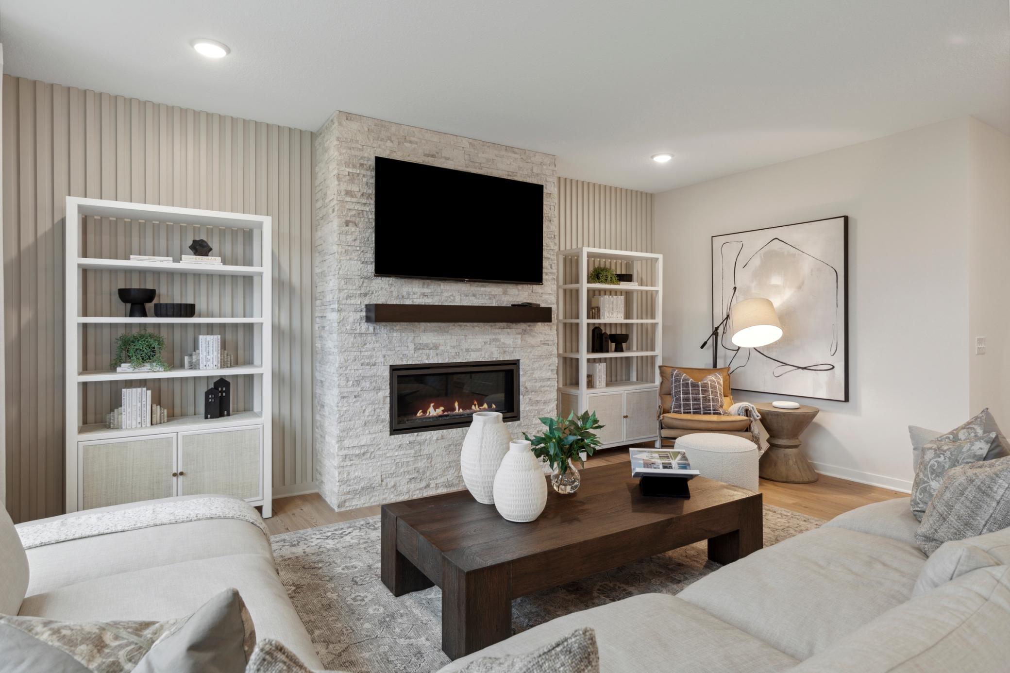 19432 Everfield Avenue Property Photo 4