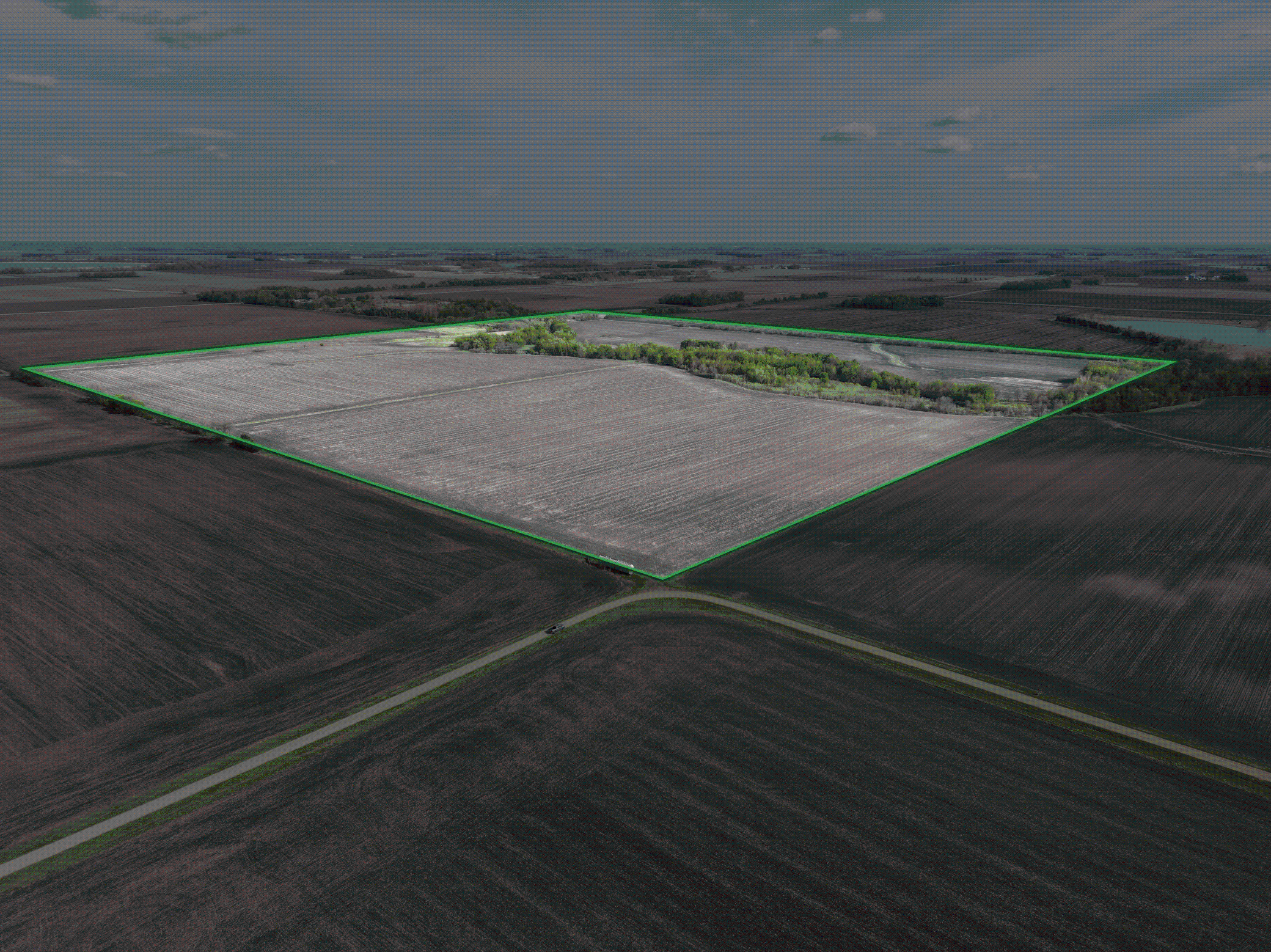- - Property Photo 1