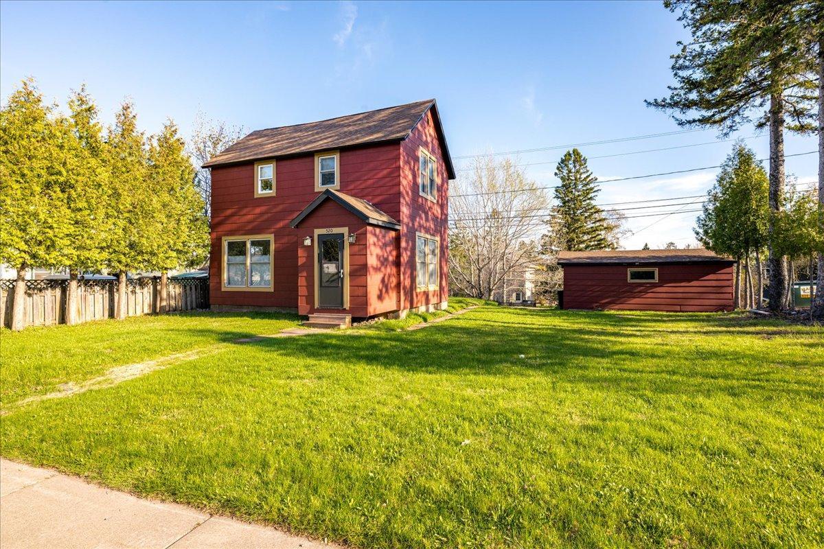 520 7th Avenue Property Photo 1