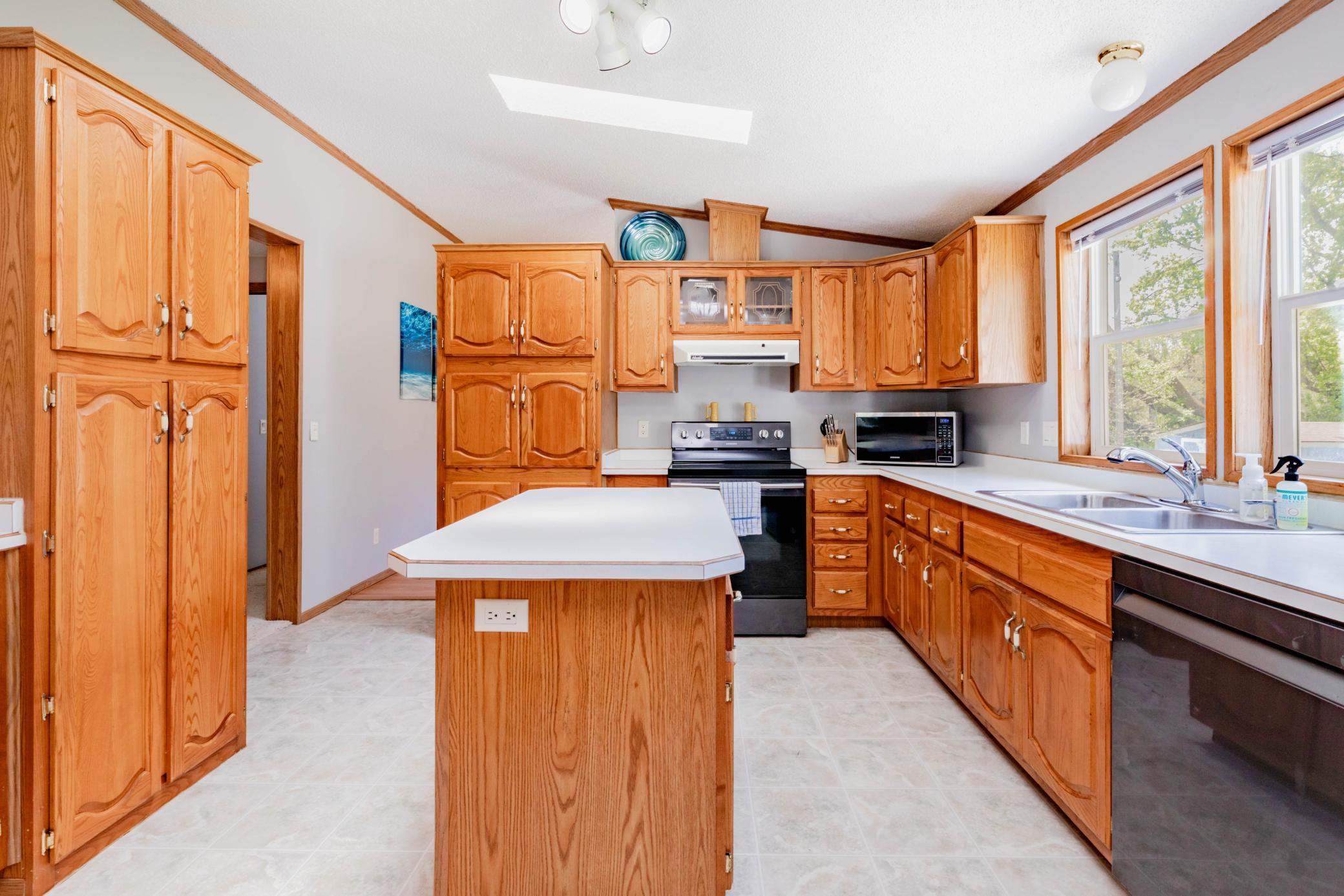 50468 County Highway 9 Property Photo 13