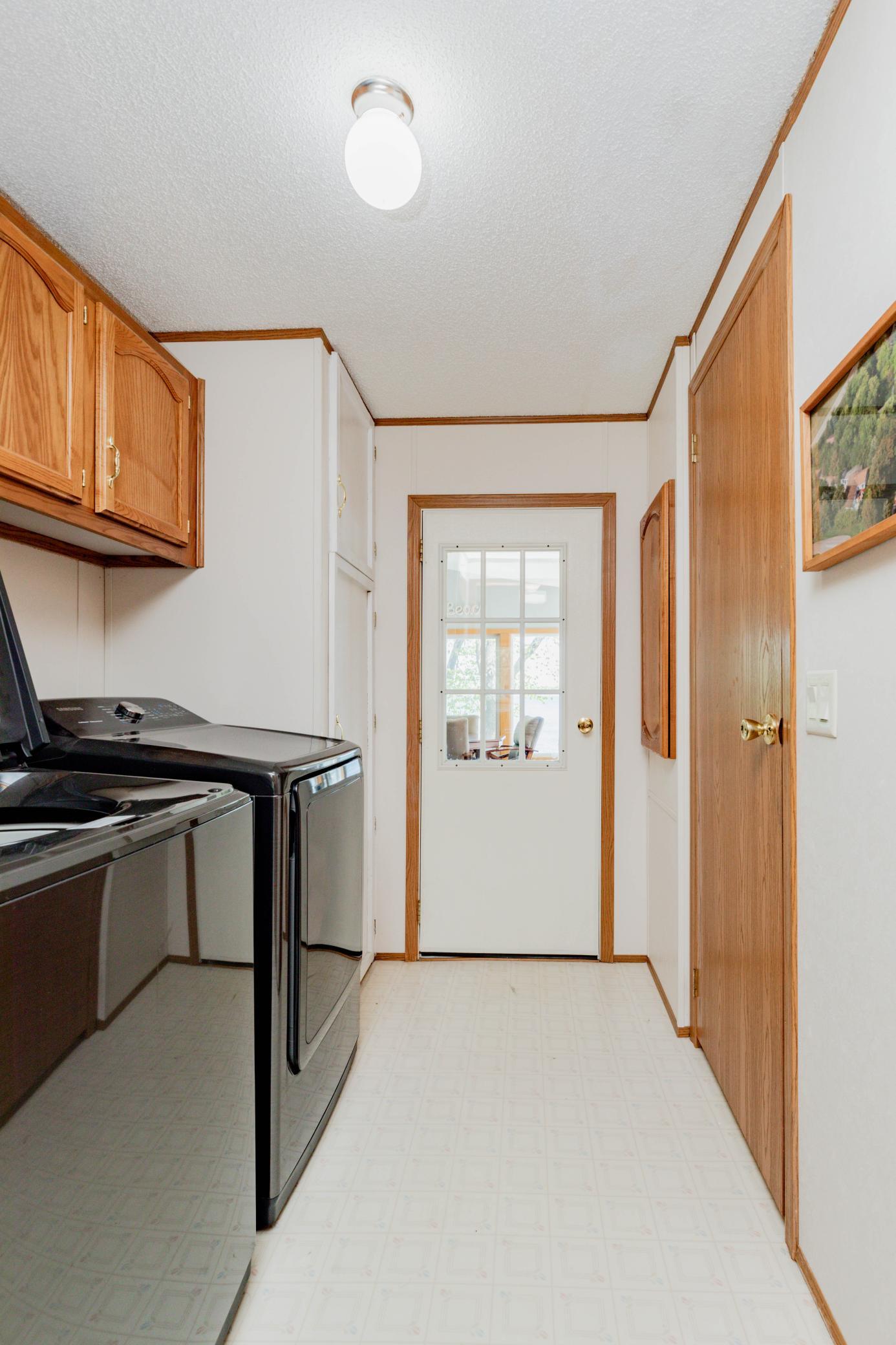 50468 County Highway 9 Property Photo 19