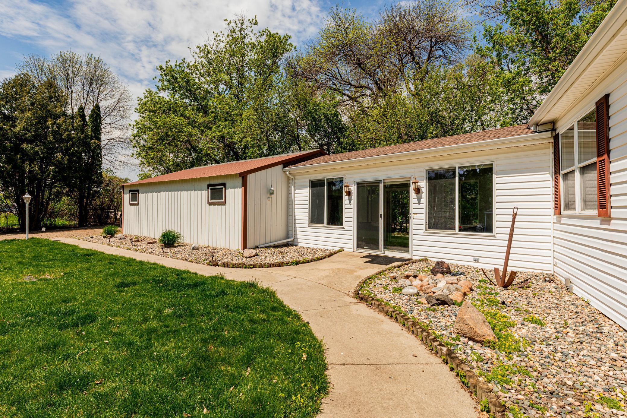 50468 County Highway 9 Property Photo 45