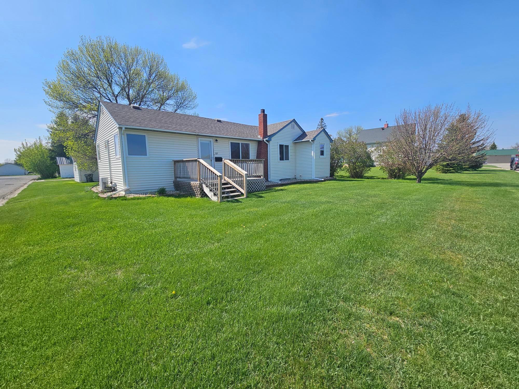 127 S State Street Property Photo 1