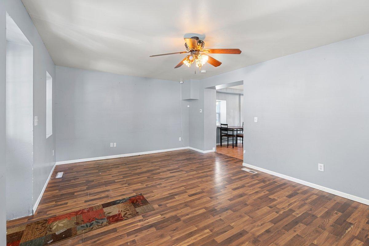 915 3rd Avenue Nw Property Photo 7