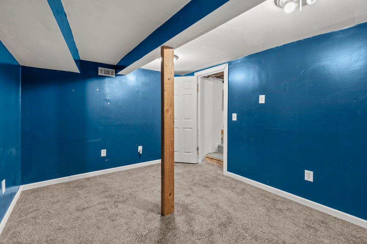 915 3rd Avenue Nw Property Photo 23