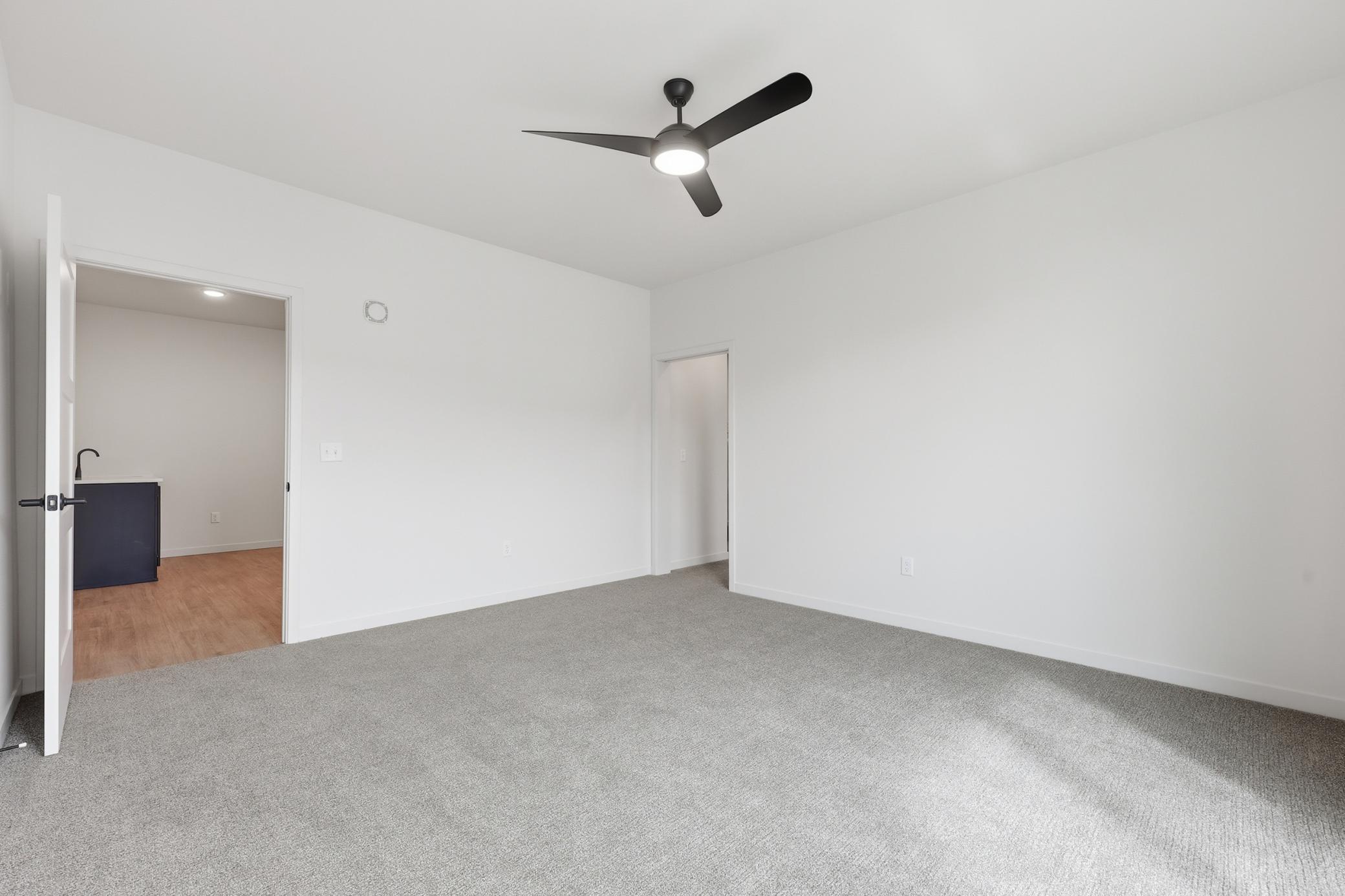 300 Main Avenue 502 Property Photo 16