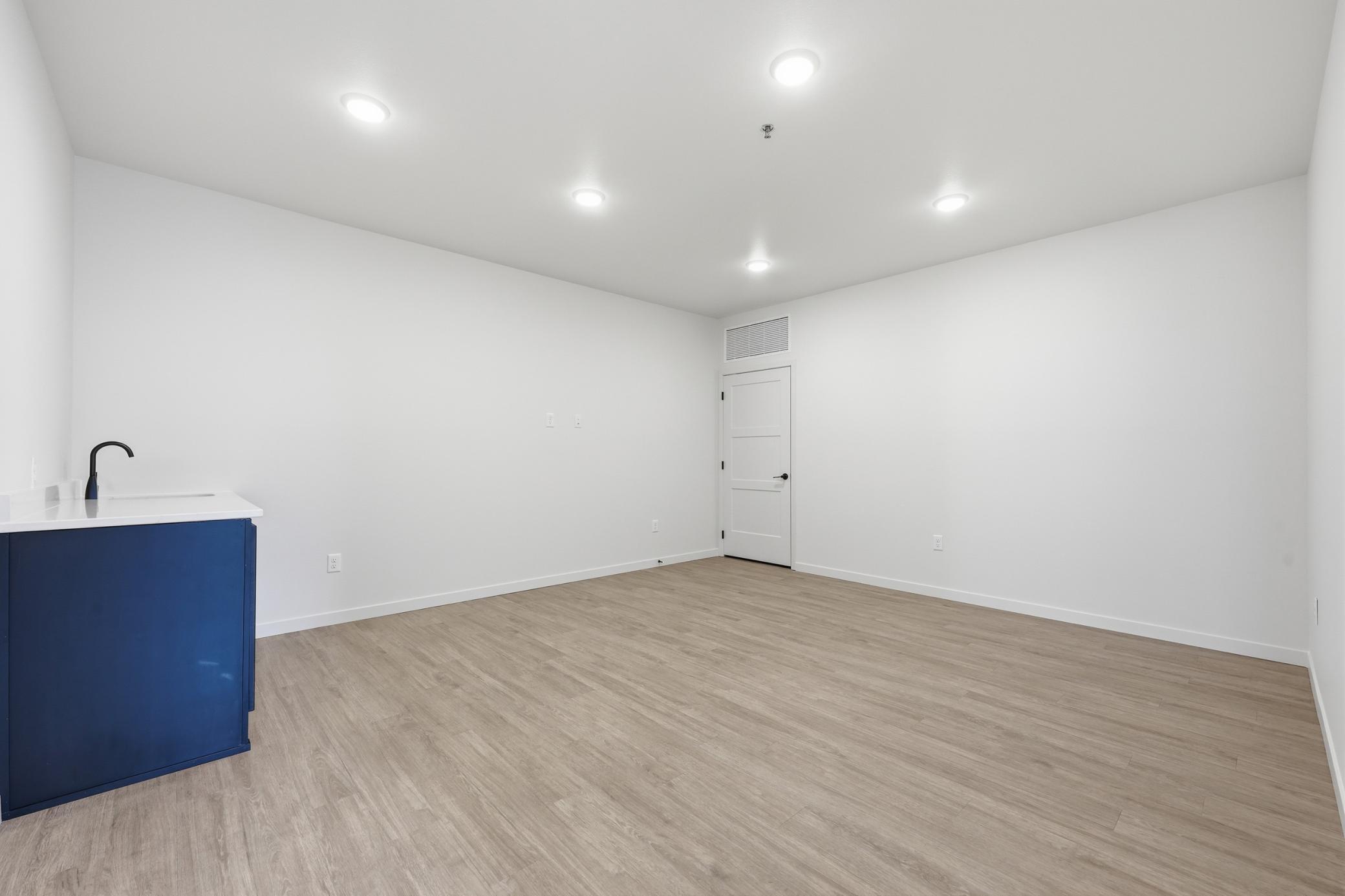 300 Main Avenue 502 Property Photo 23
