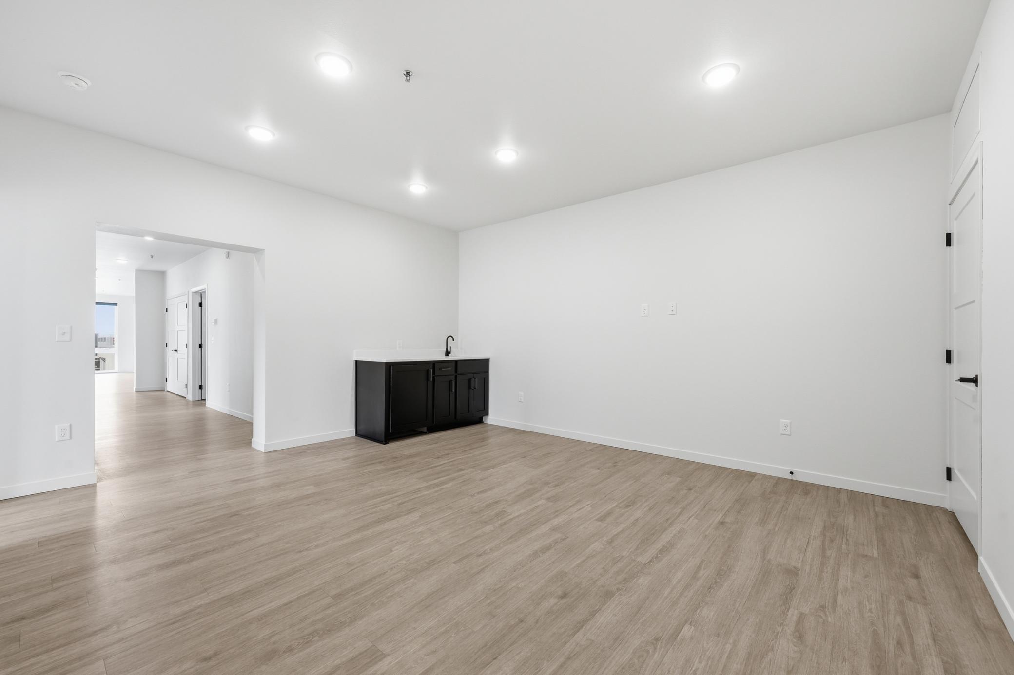 300 Main Avenue 502 Property Photo 24