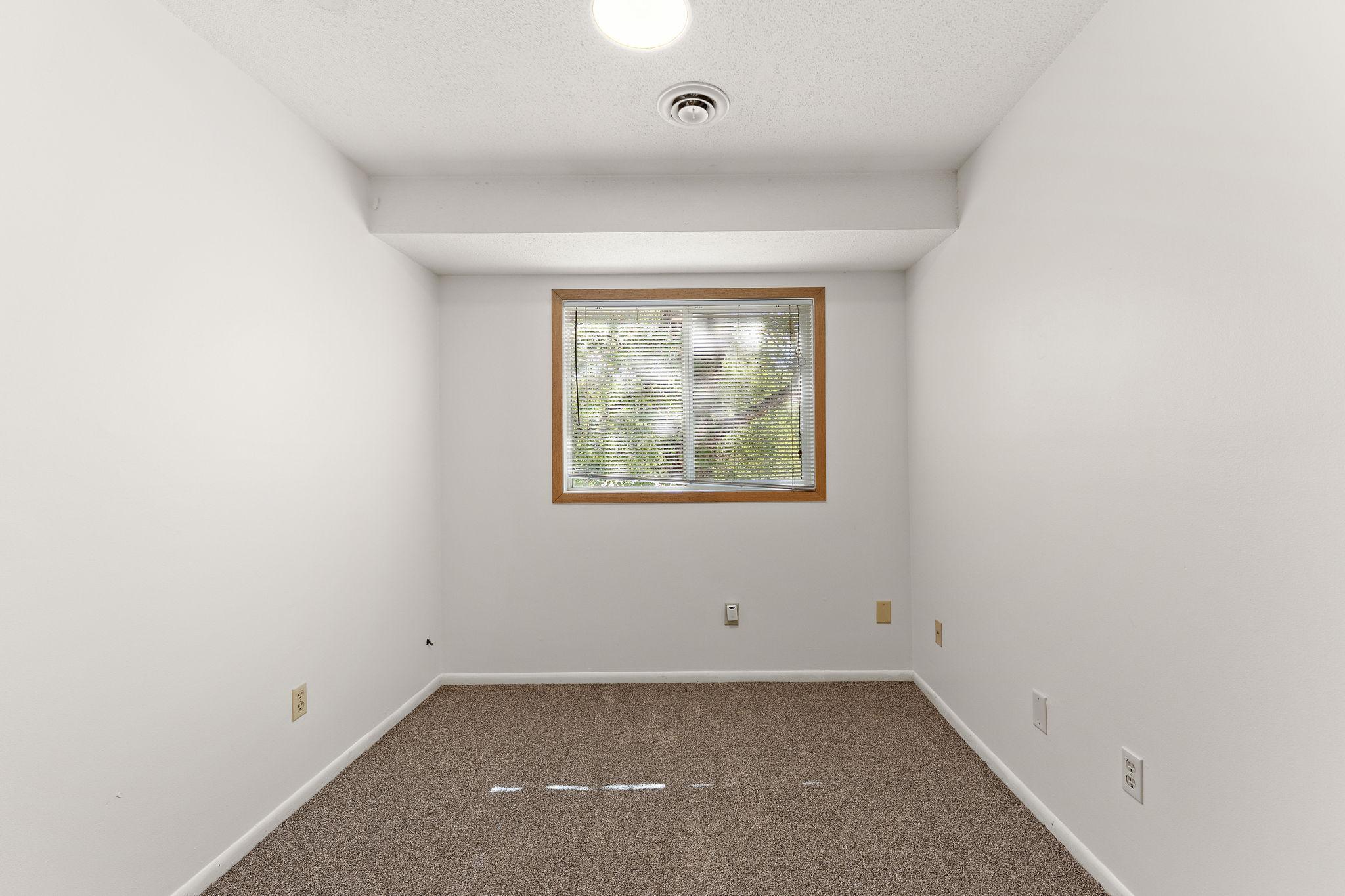 949 Wescott Trail 201 Property Photo 9