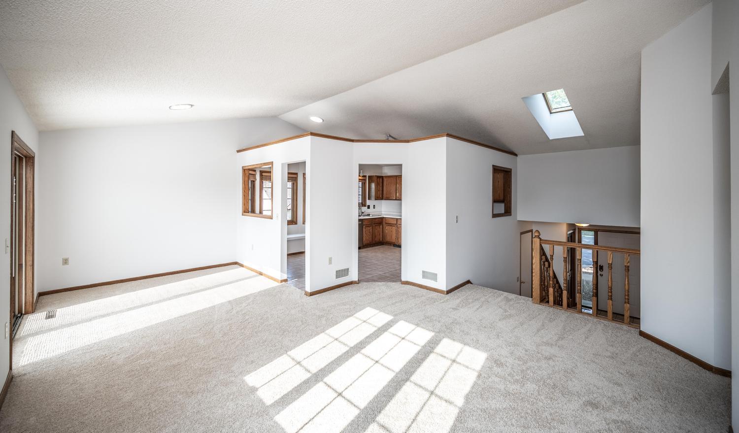 1500 Lakeview Curve Property Photo 8