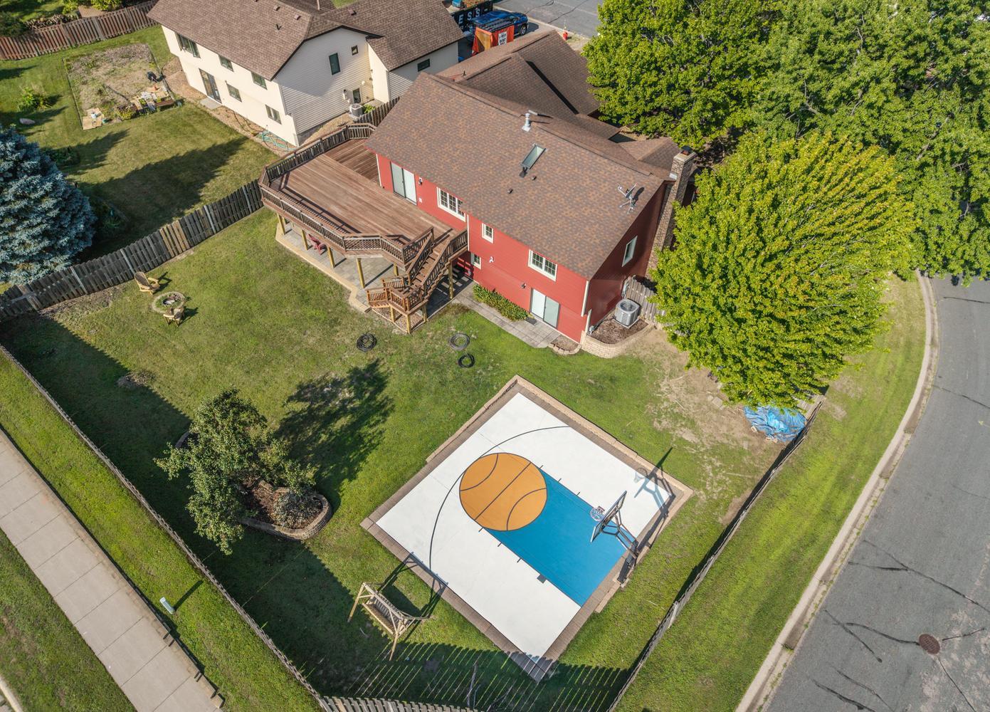 1500 Lakeview Curve Property Photo 36