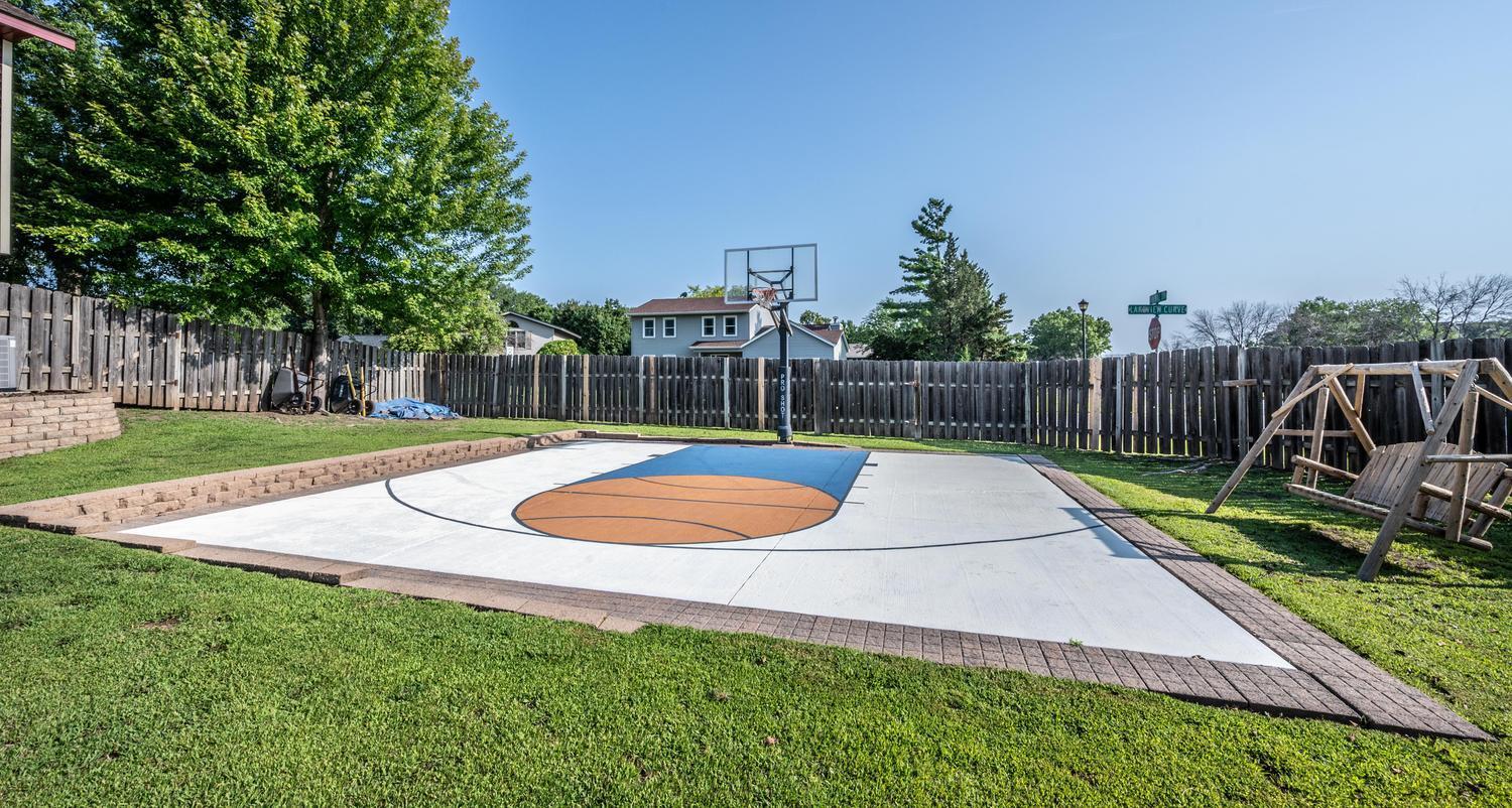 1500 Lakeview Curve Property Photo 37