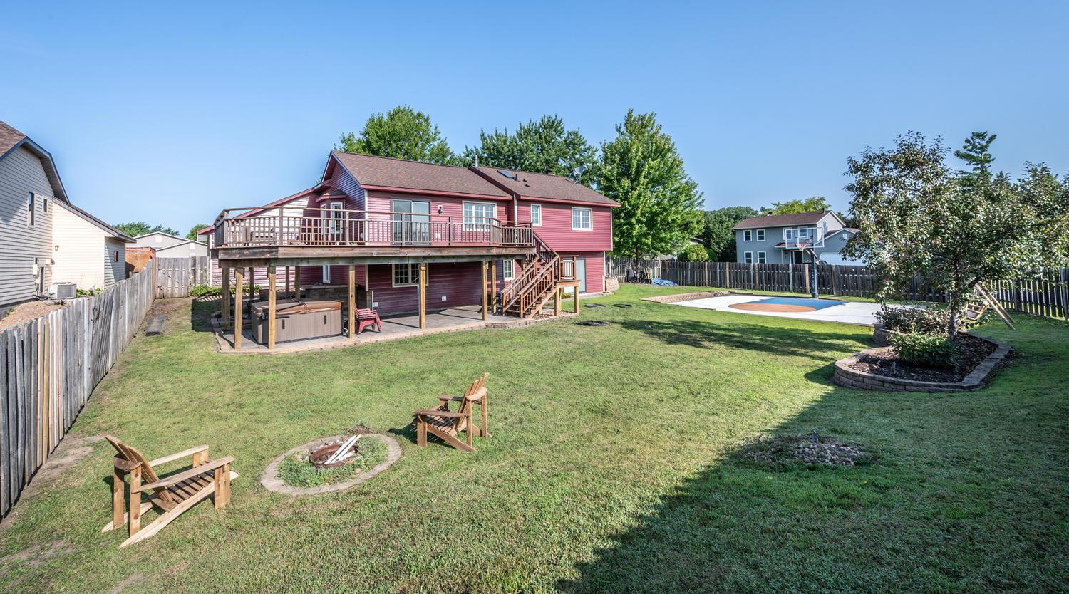 1500 Lakeview Curve Property Photo 39