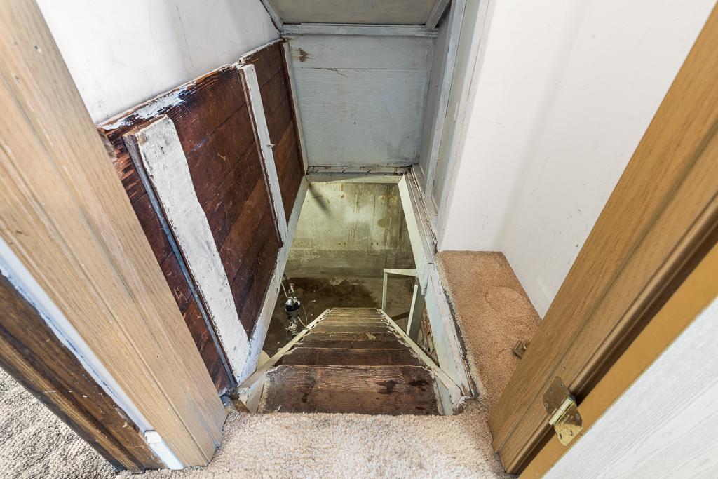 102 E Lyon Street Property Photo 21