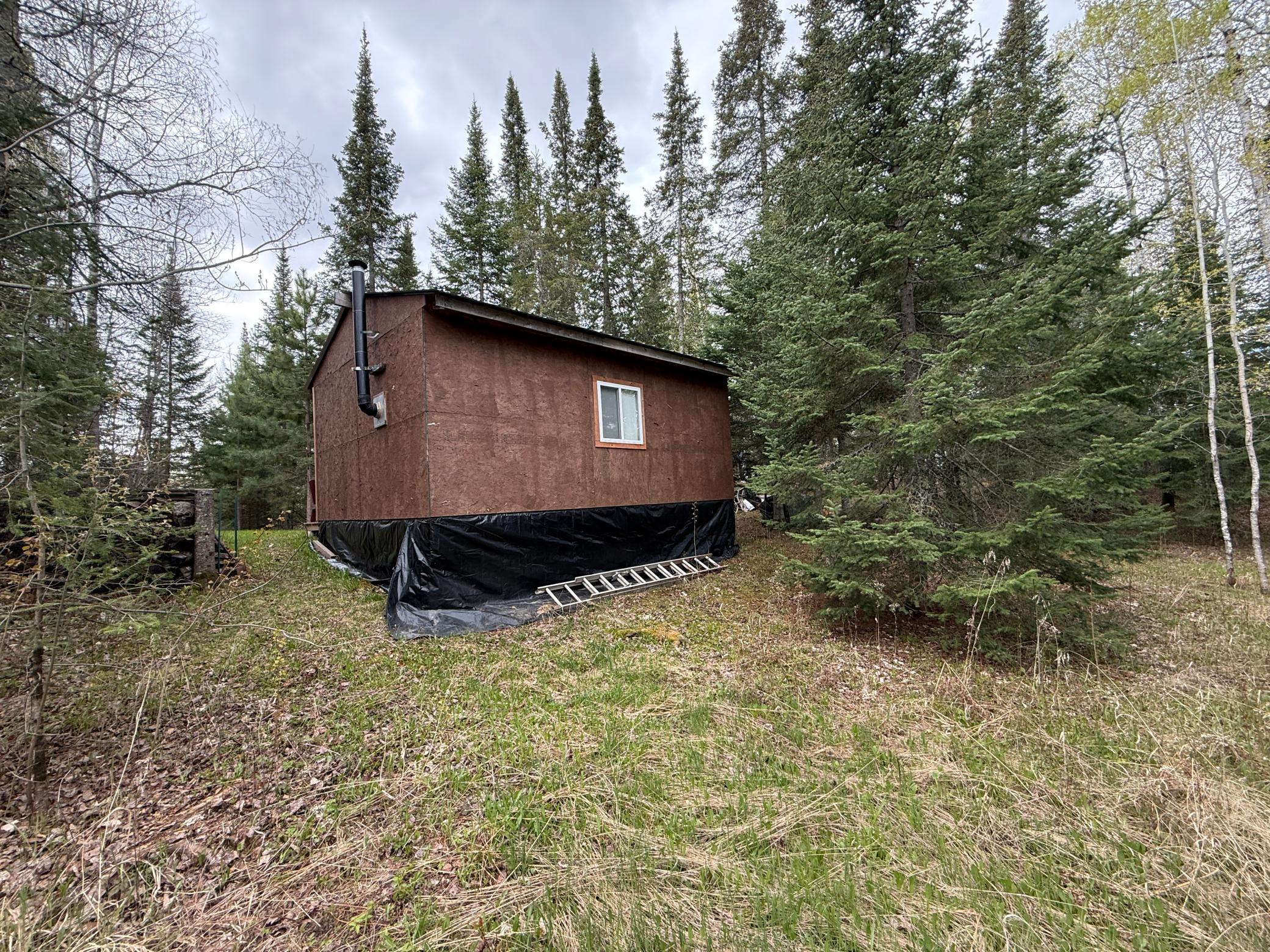 7355 Melrude Rd. W Property Photo 8