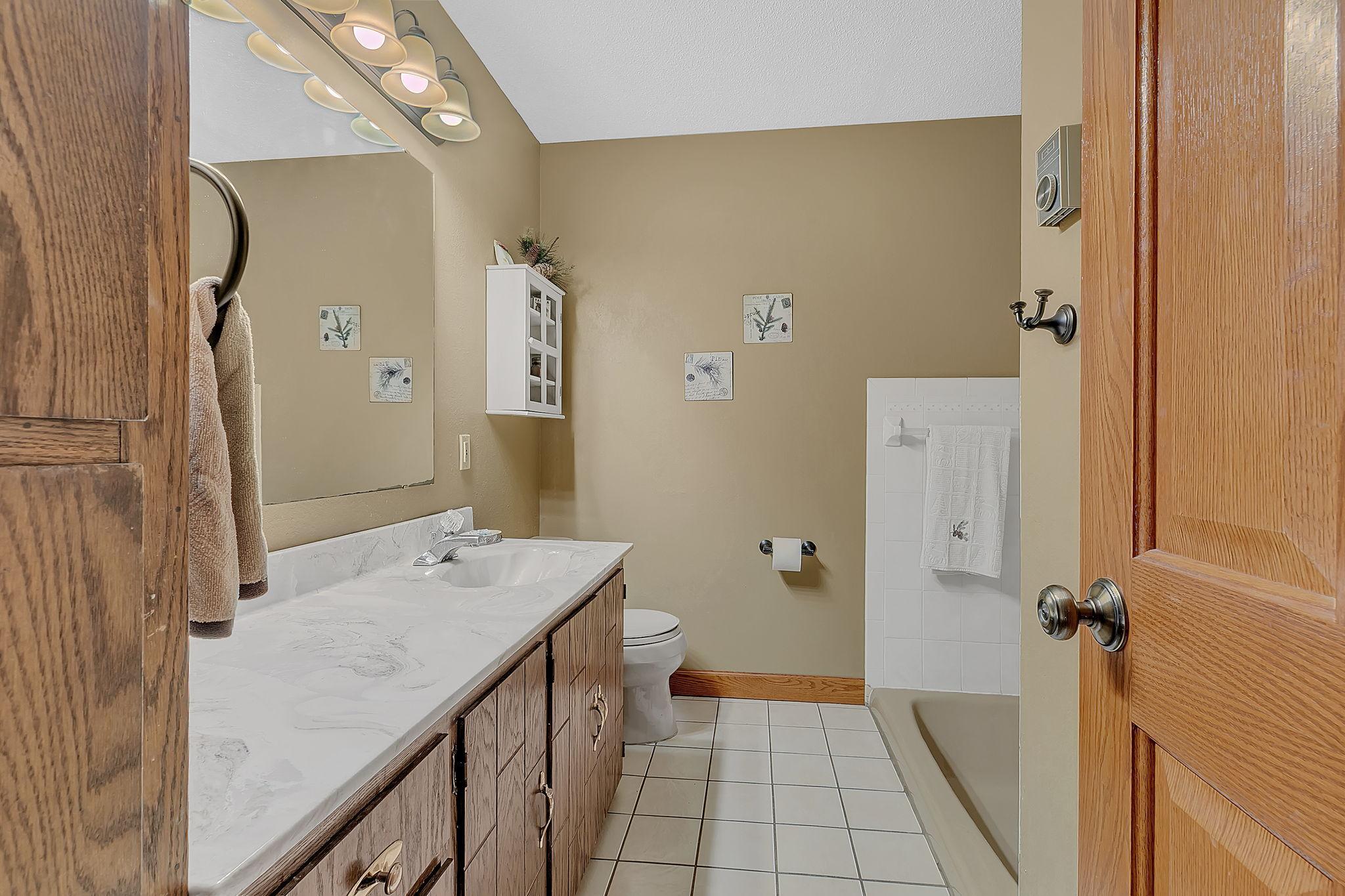 6997 47th Avenue Se Property Photo 17