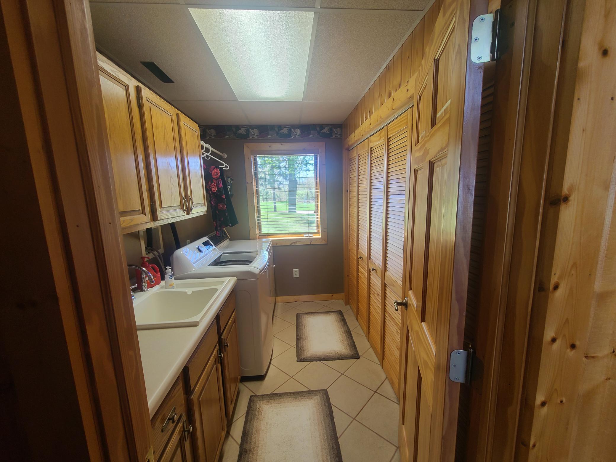 24706 Peavy Lane Property Photo 33