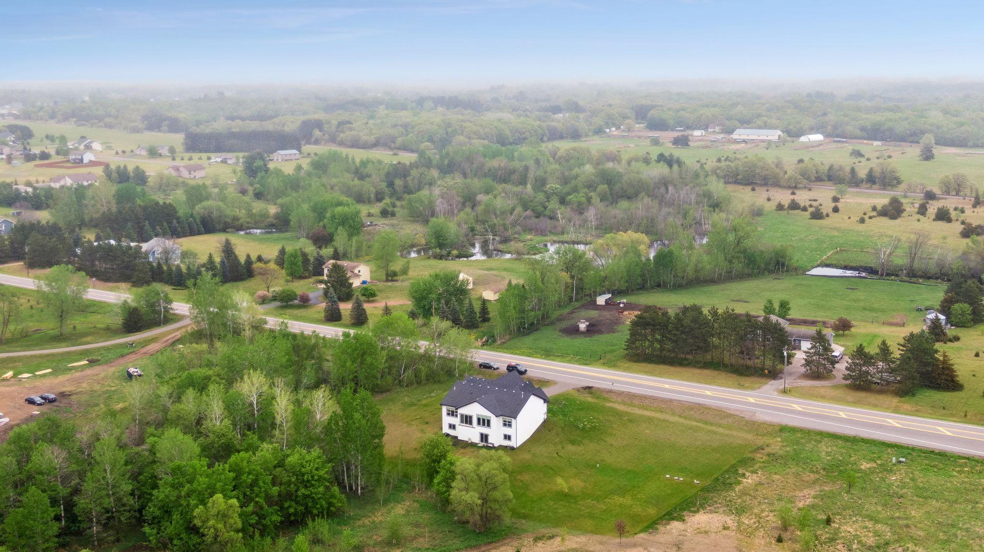 20712 Cedar Drive Nw Property Photo 6