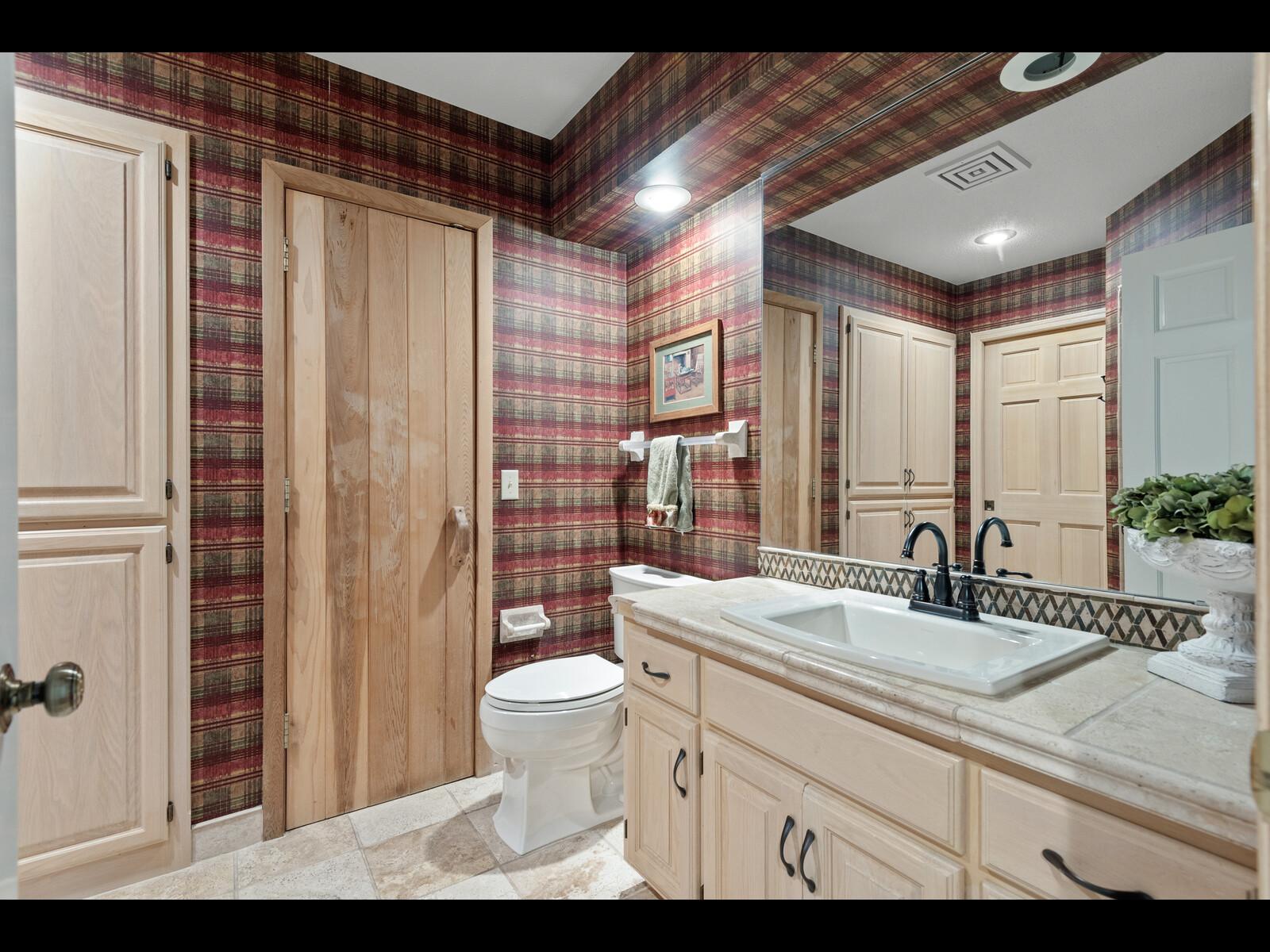 7180 Kenmare Drive Property Photo 80