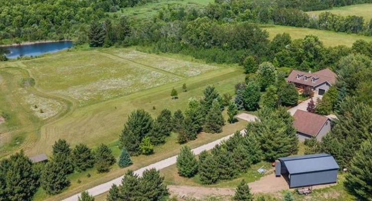 21592 State Highway 47 Property Photo 4