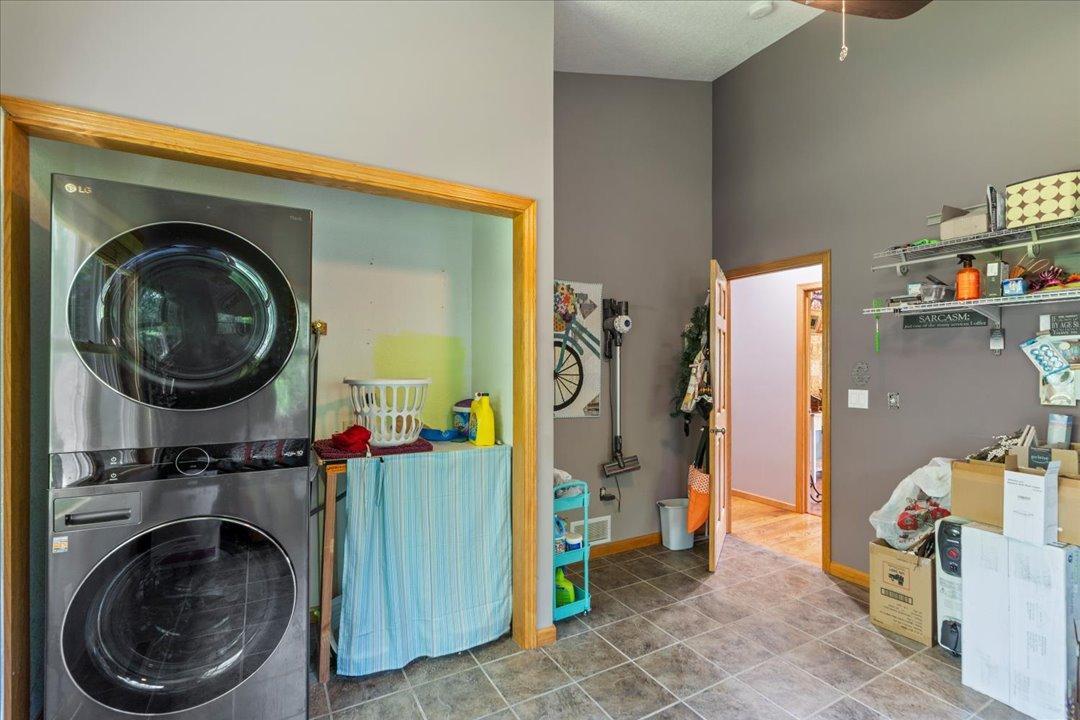 21592 State Highway 47 Property Photo 24