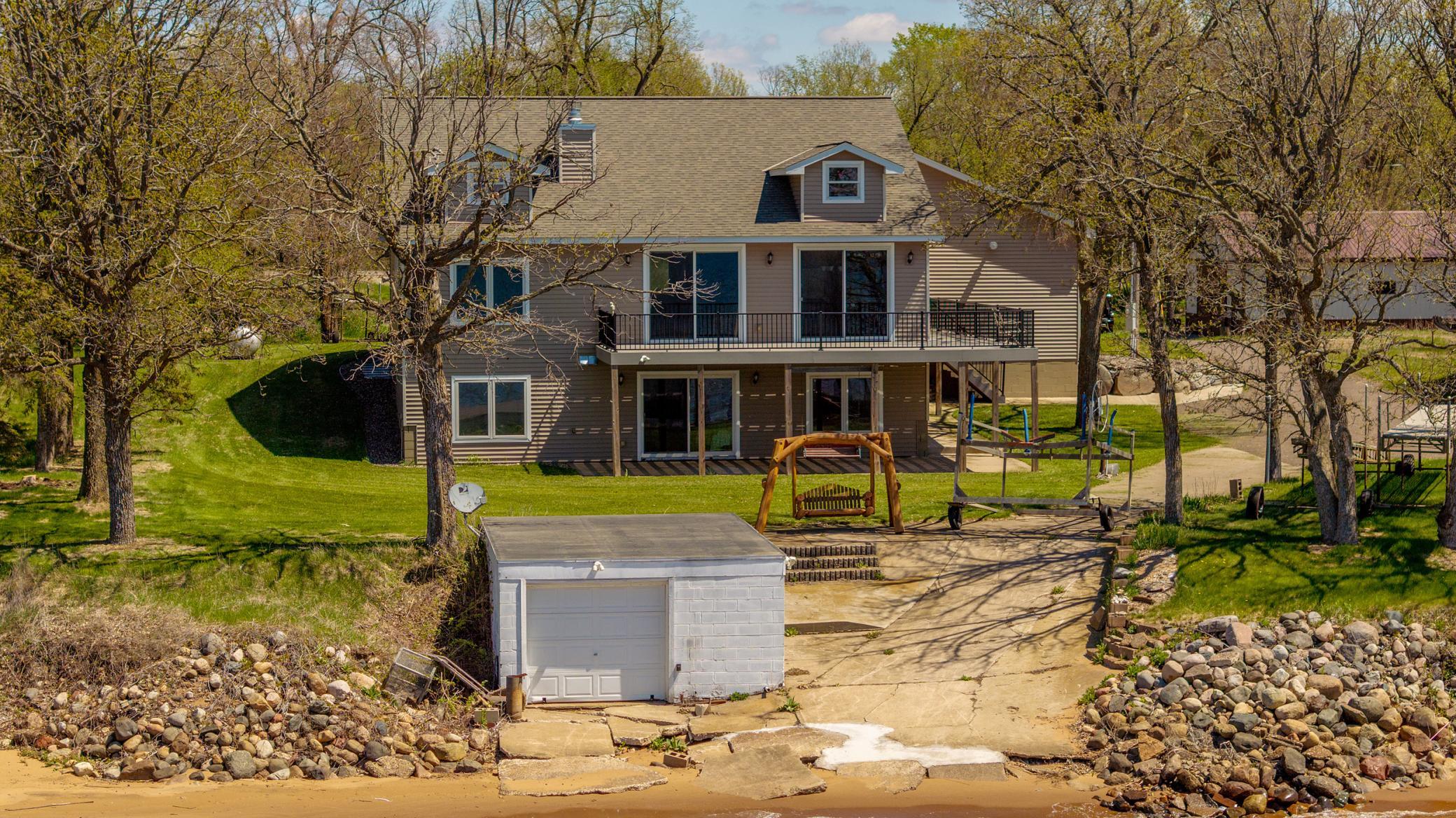 33259 State Highway 18 Property Photo 5