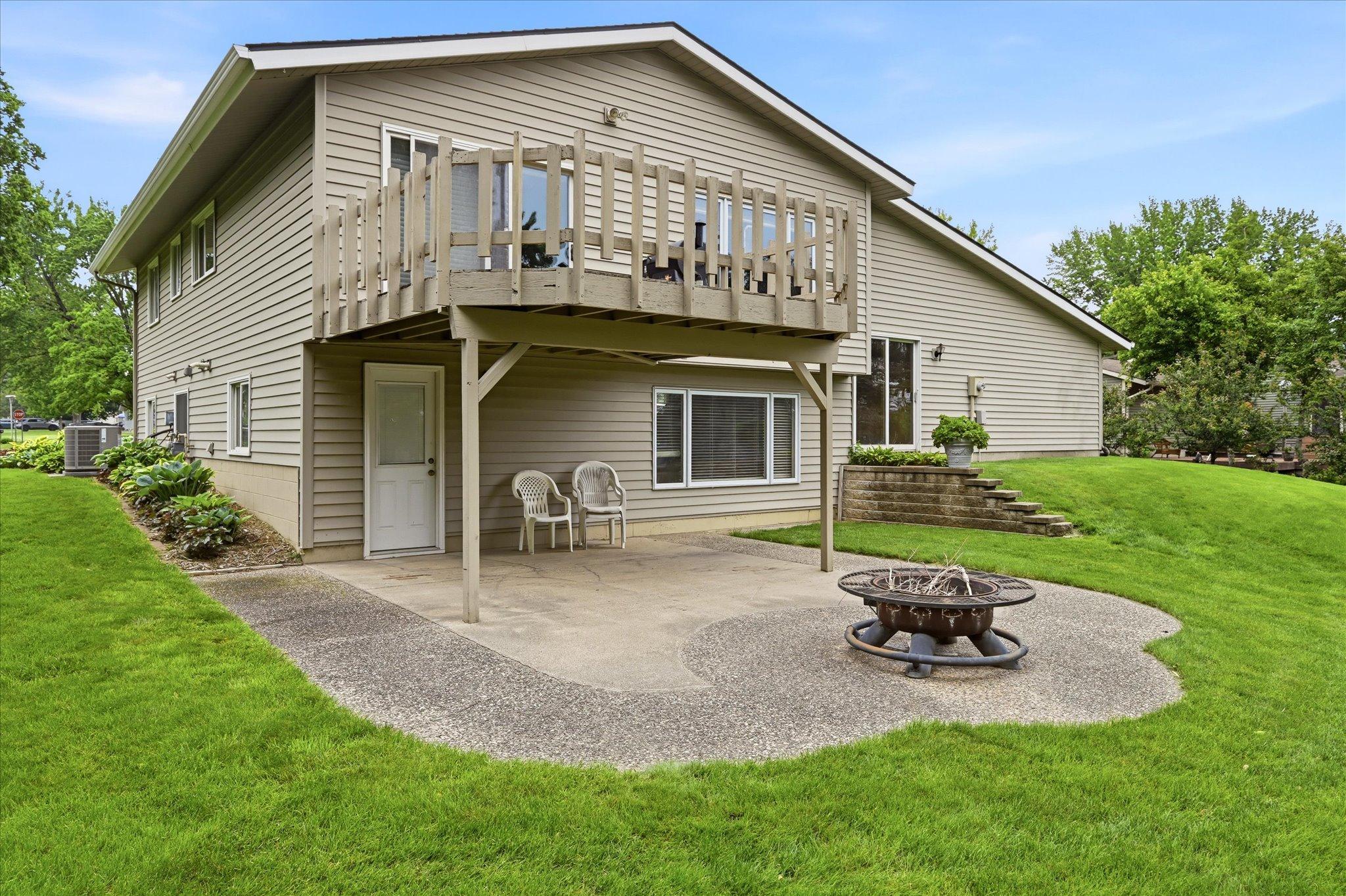 1484 Crest Drive Property Photo 21