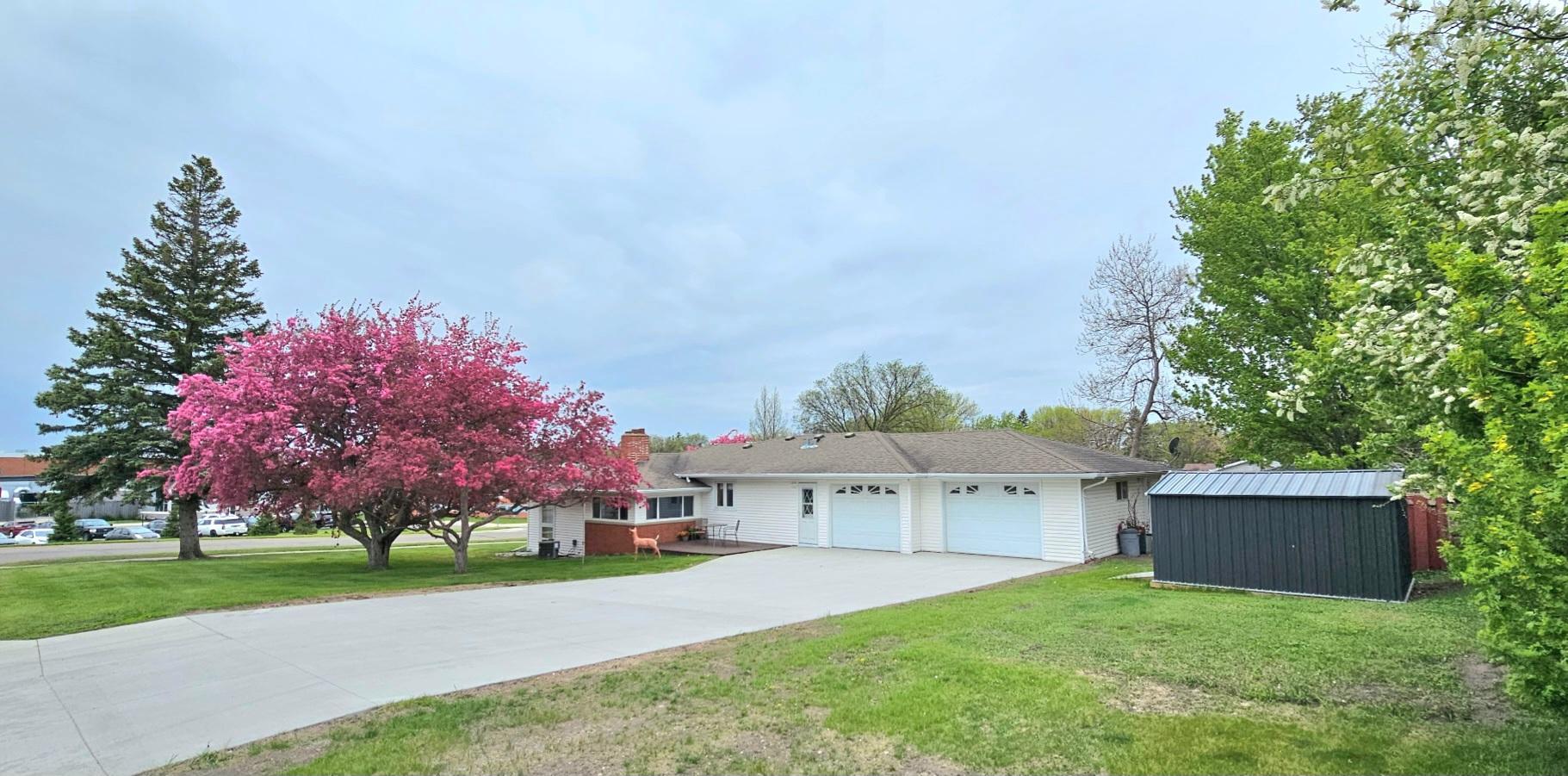 420 James Street Property Photo 1