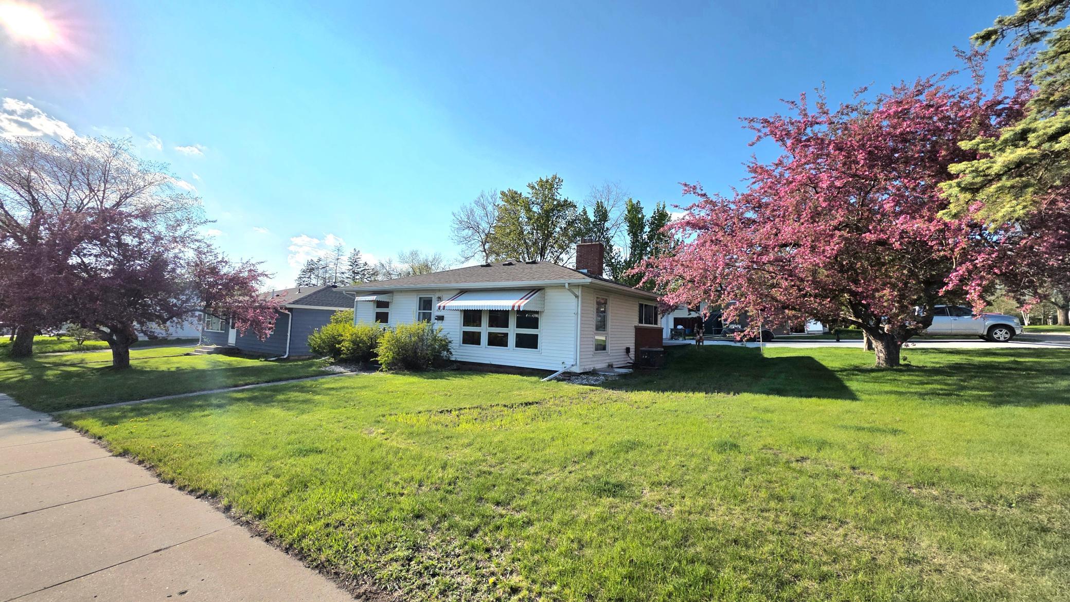 420 James Street Property Photo 2