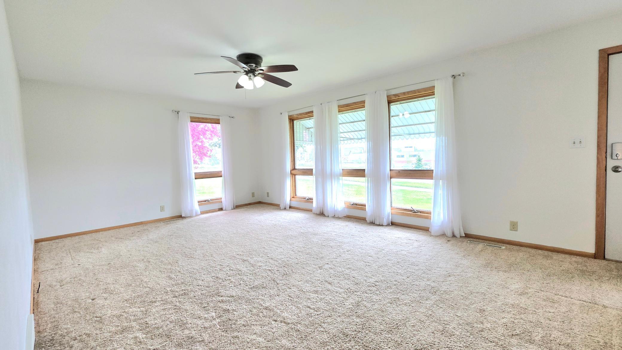 420 James Street Property Photo 5
