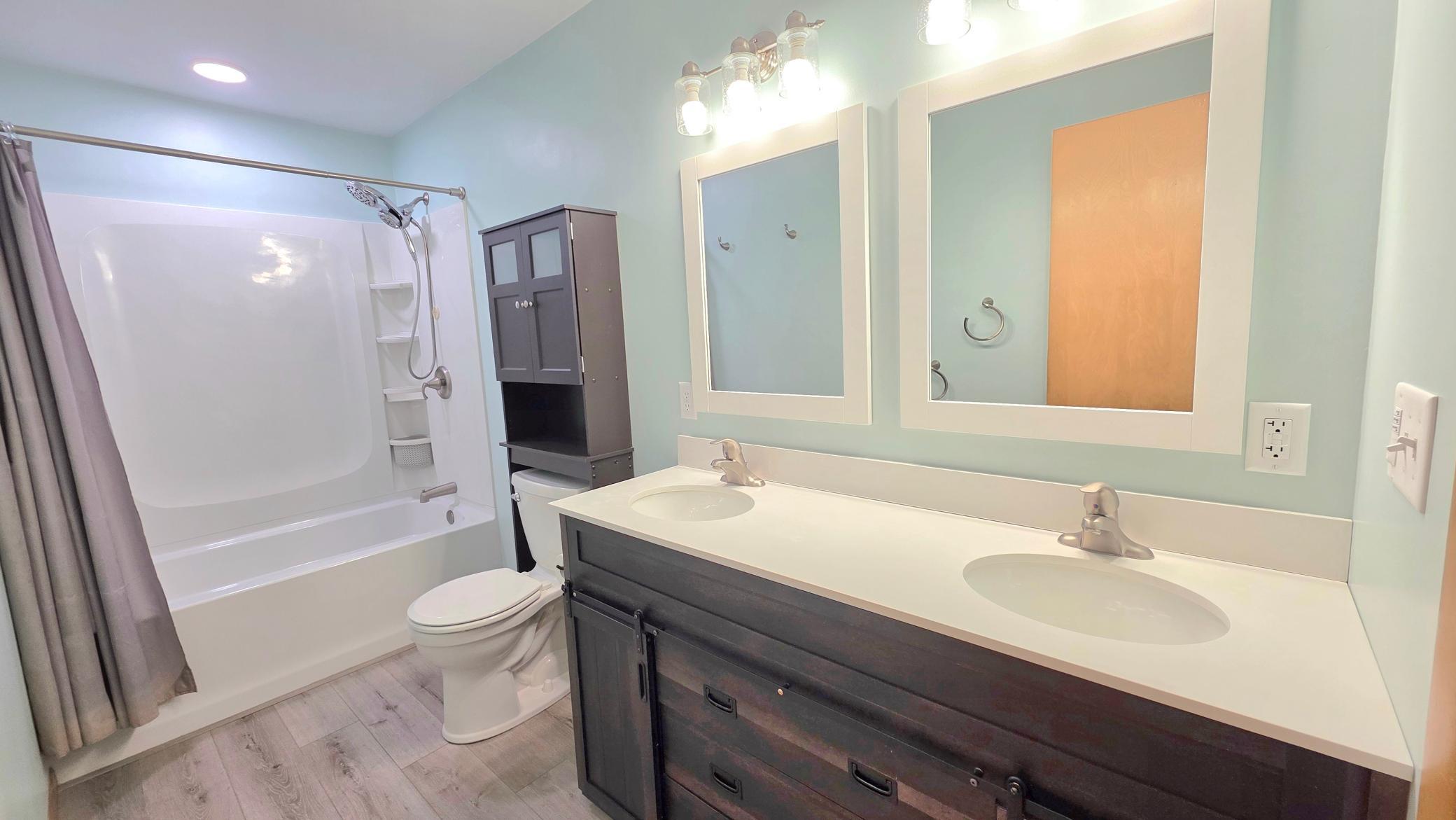 420 James Street Property Photo 10