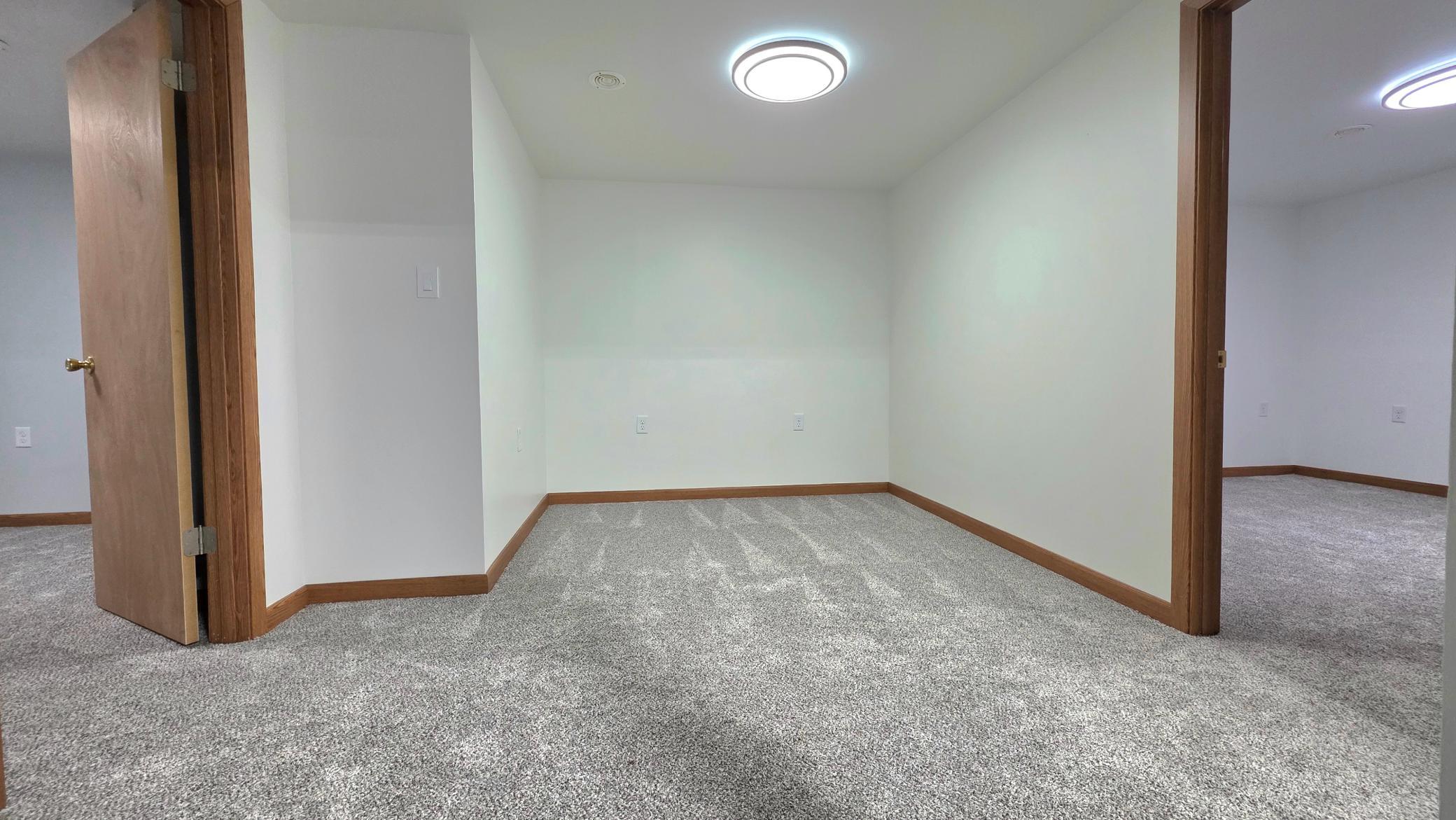 420 James Street Property Photo 15
