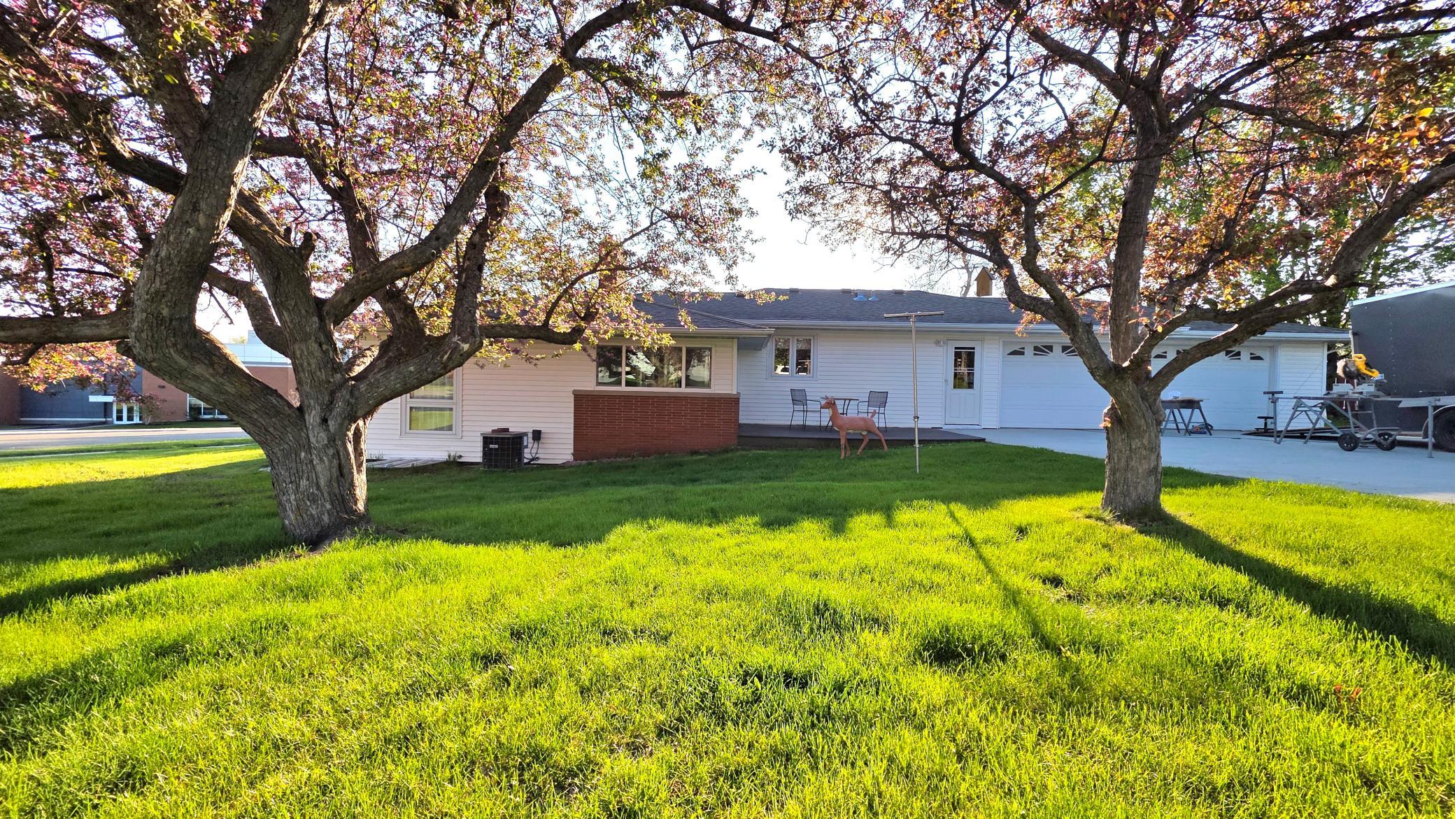 420 James Street Property Photo 23