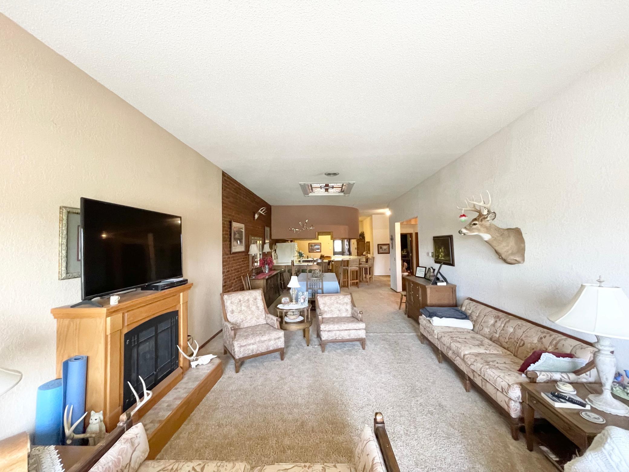 18 E Central Street Property Photo 6