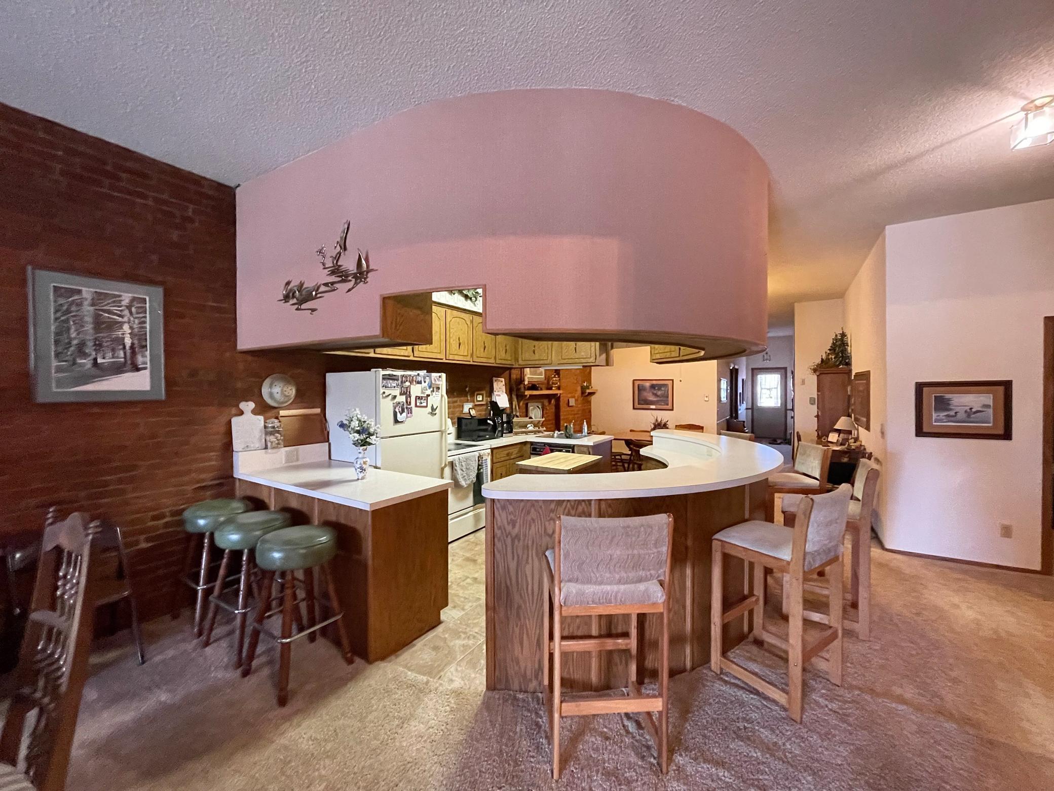 18 E Central Street Property Photo 8