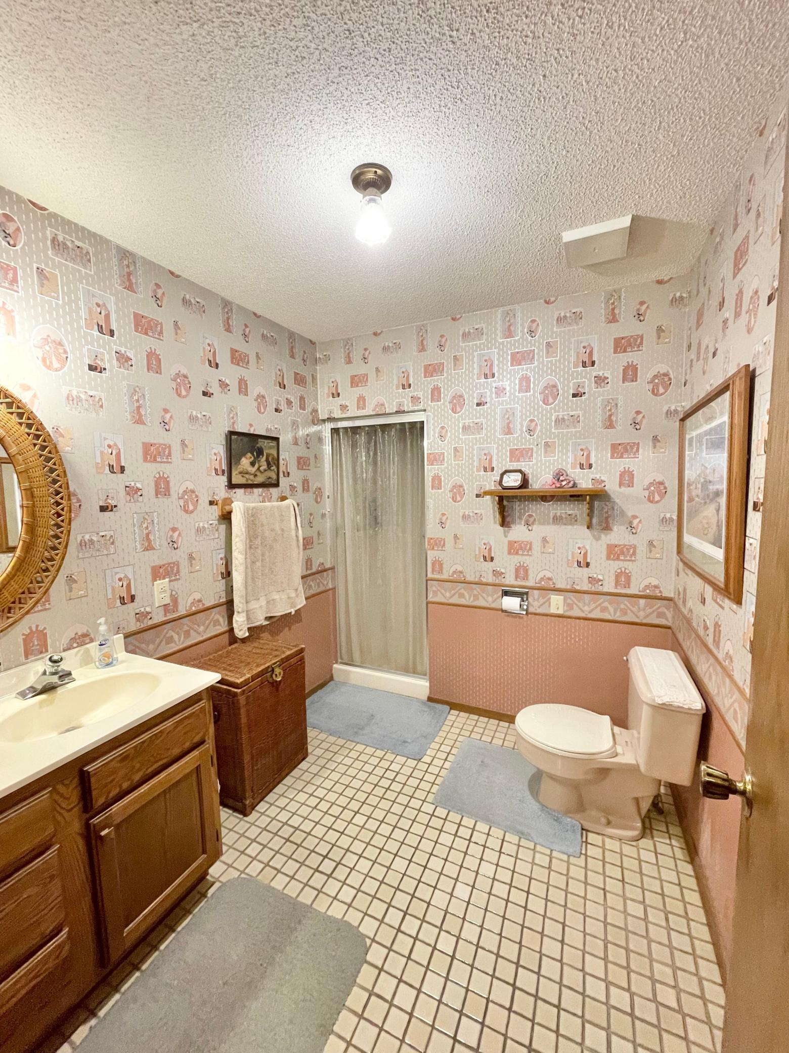 18 E Central Street Property Photo 13