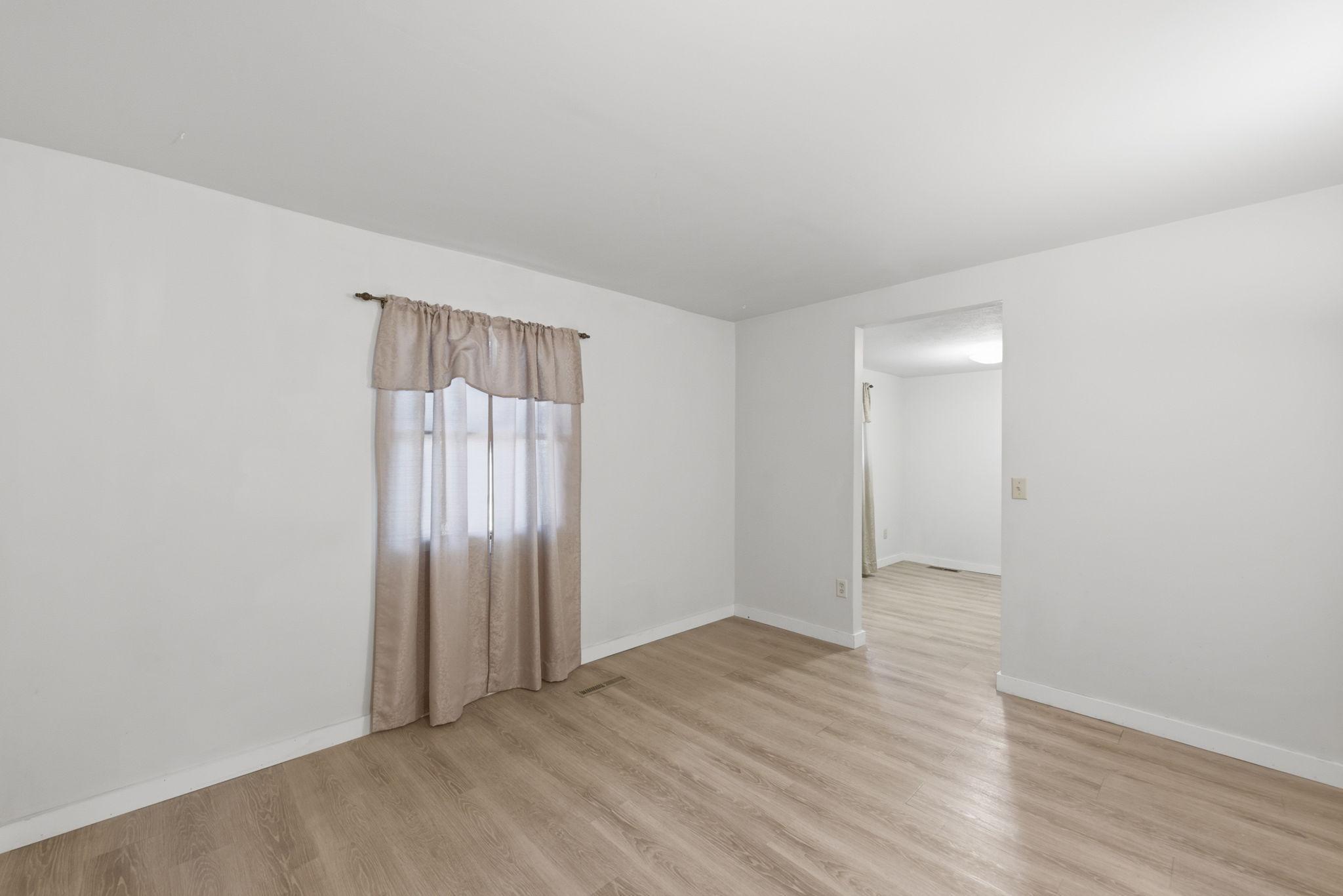 5698 Stagecoach Trail N Property Photo 16