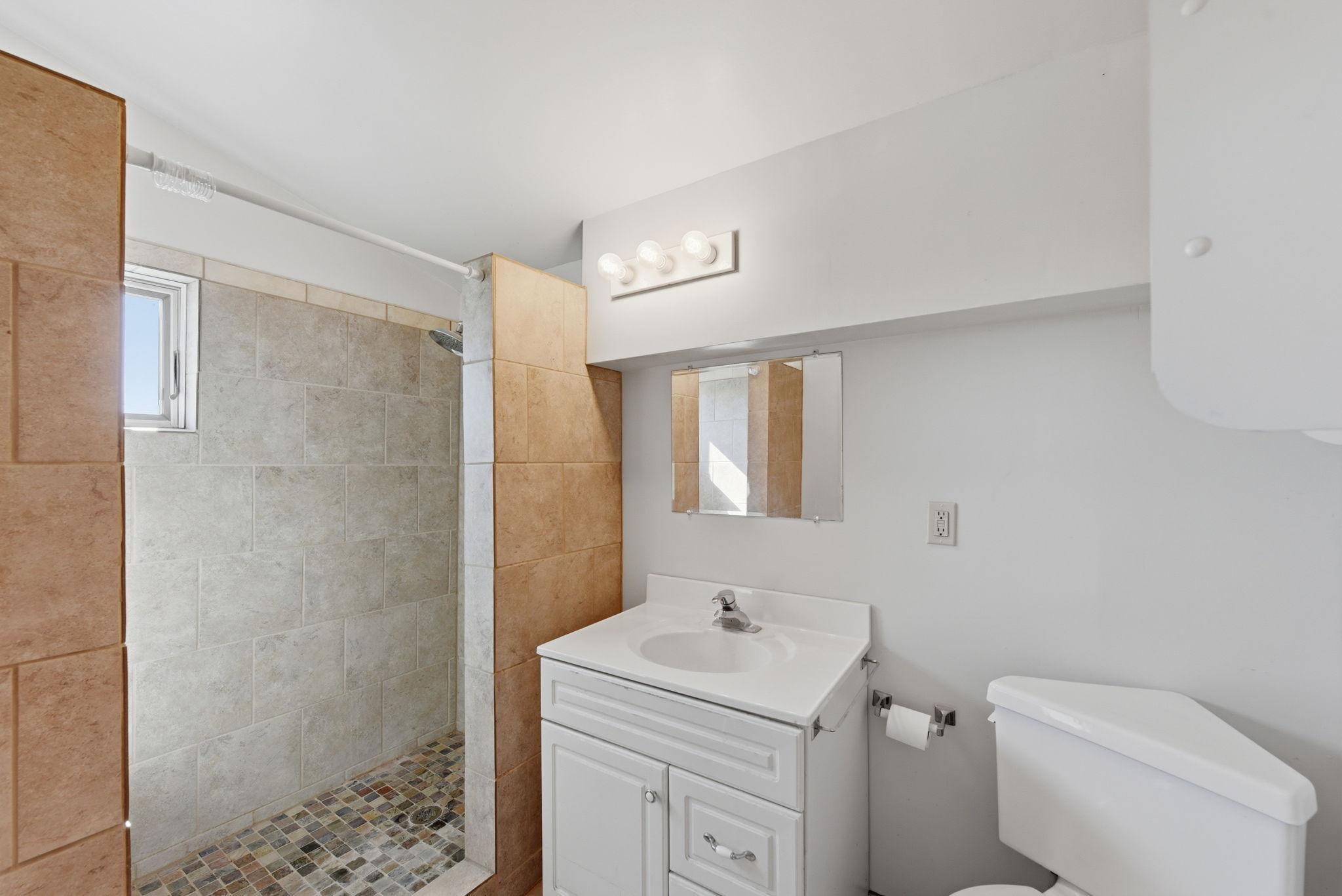 5698 Stagecoach Trail N Property Photo 18