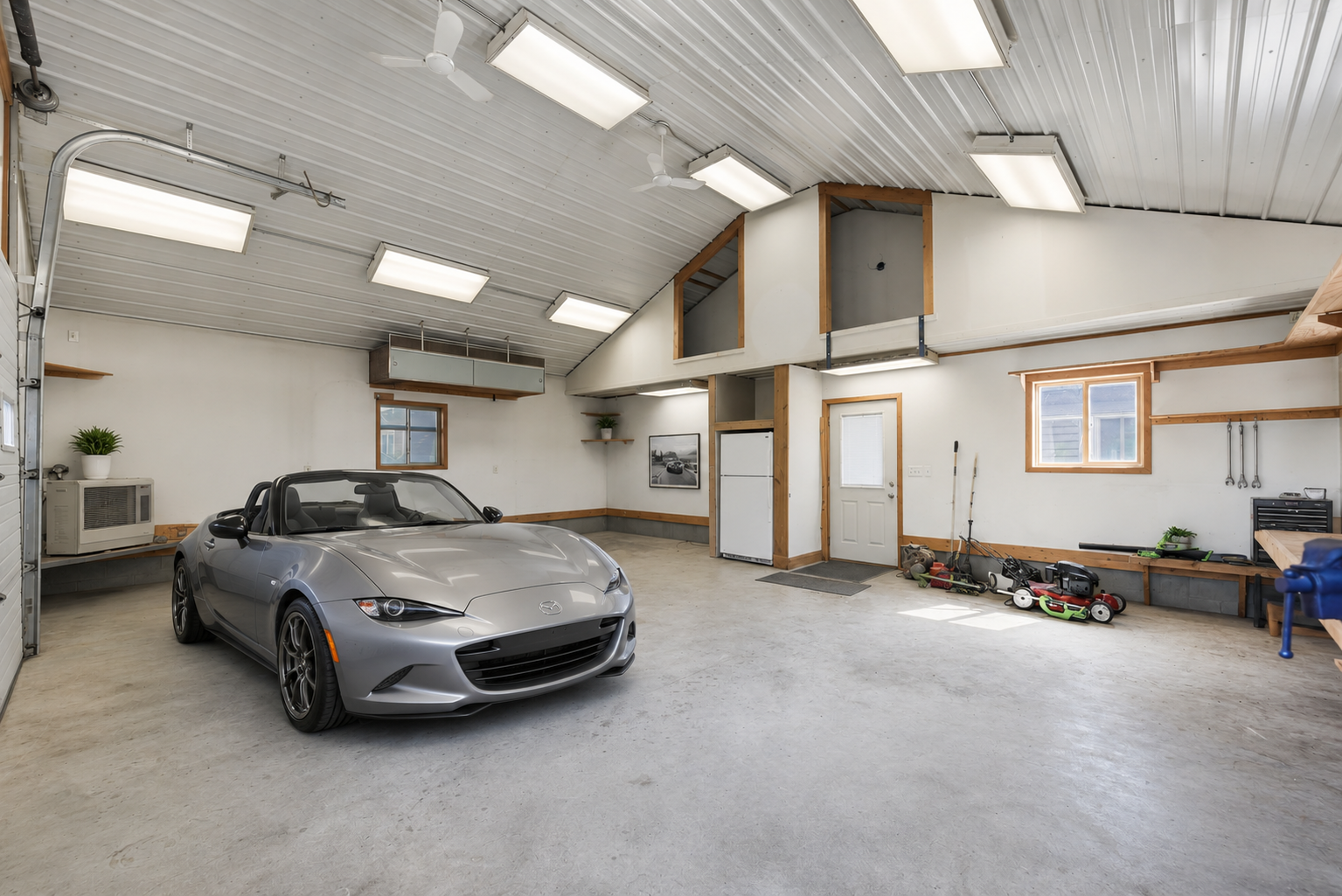 5698 Stagecoach Trail N Property Photo 23