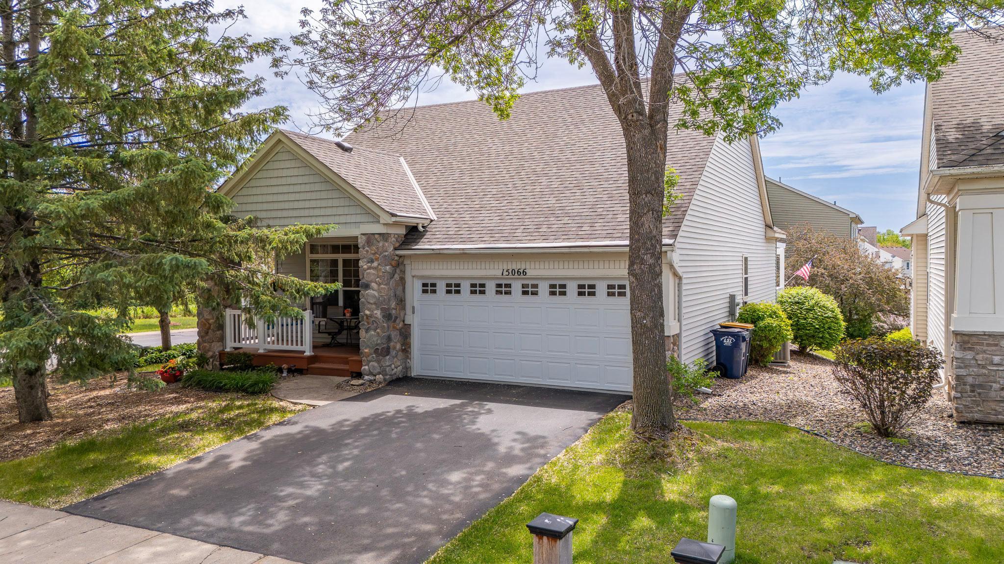 15066 Dundee Avenue Property Photo 4