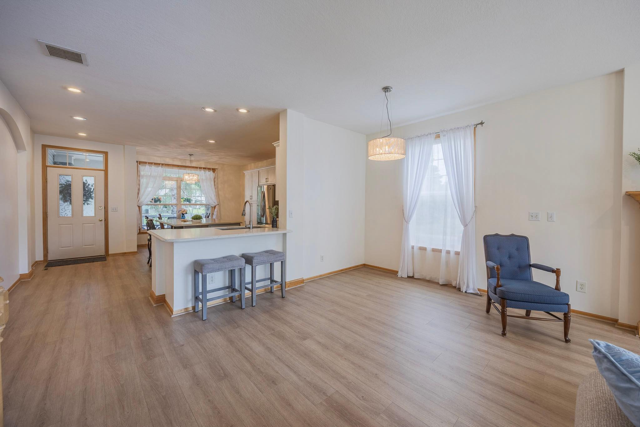 15066 Dundee Avenue Property Photo 13