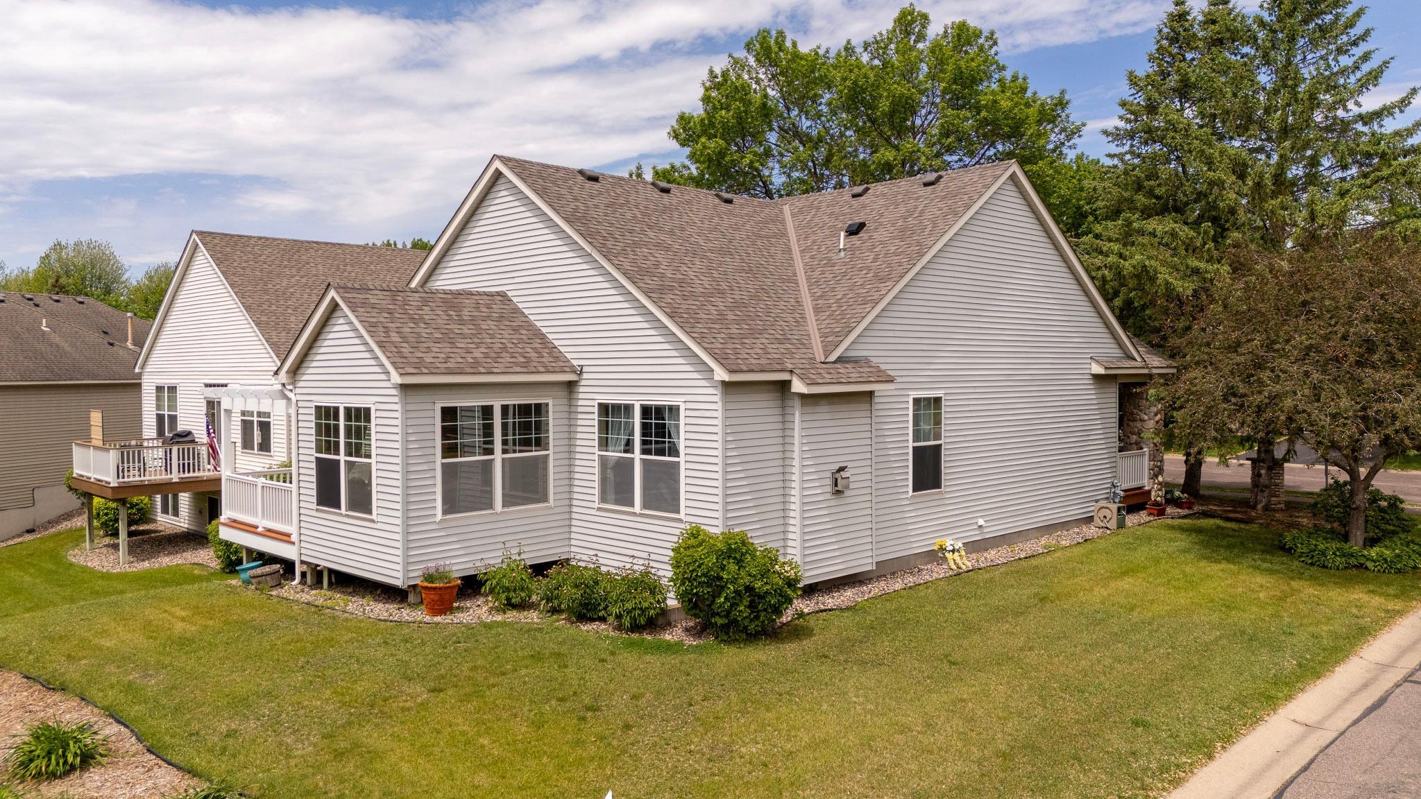 15066 Dundee Avenue Property Photo 37