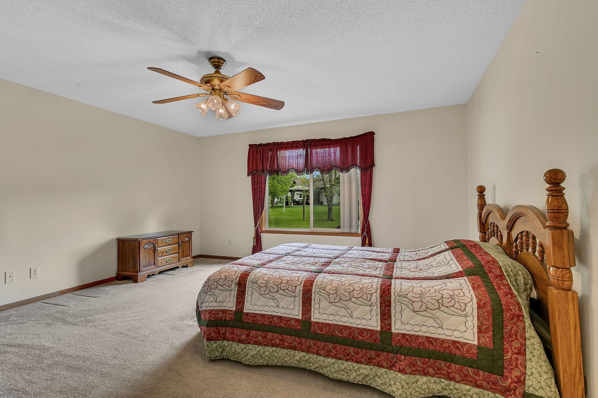 331 Countryside Lane Property Photo 17