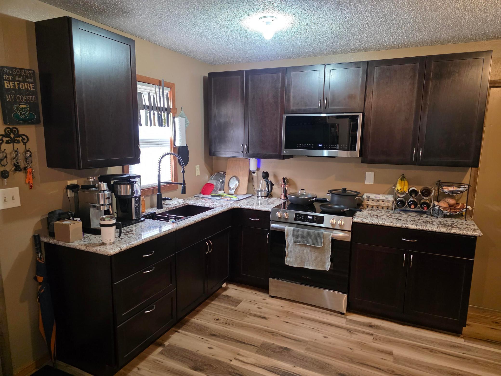6821 Barrett Road Property Photo 4