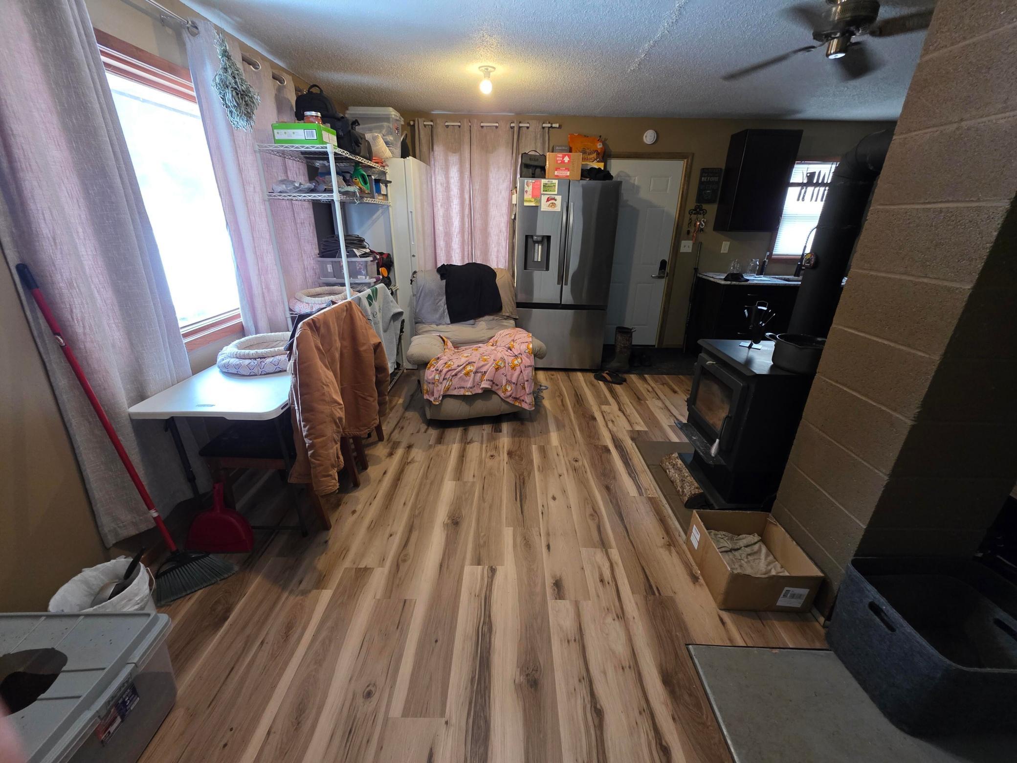6821 Barrett Road Property Photo 5