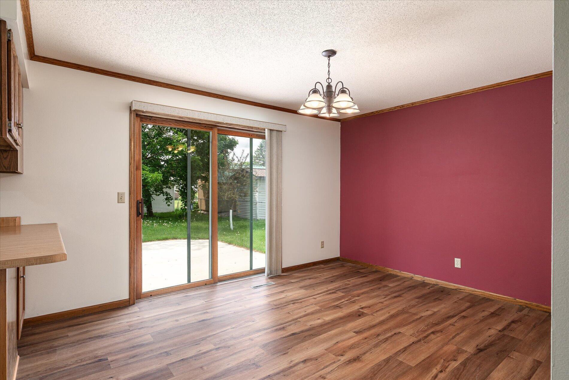 1206 Willow Street Property Photo 5