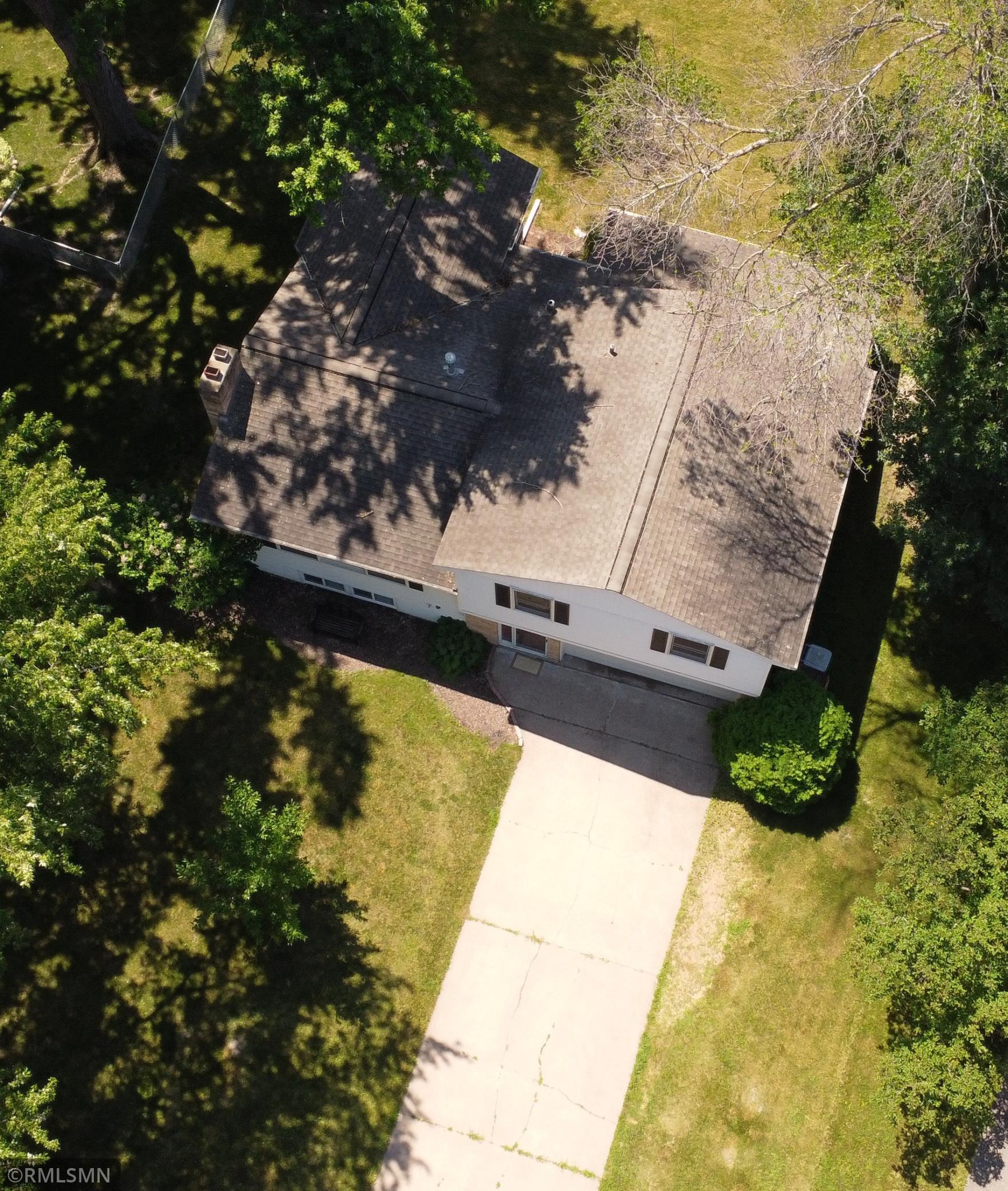 16401 Temple Drive S Property Photo 4