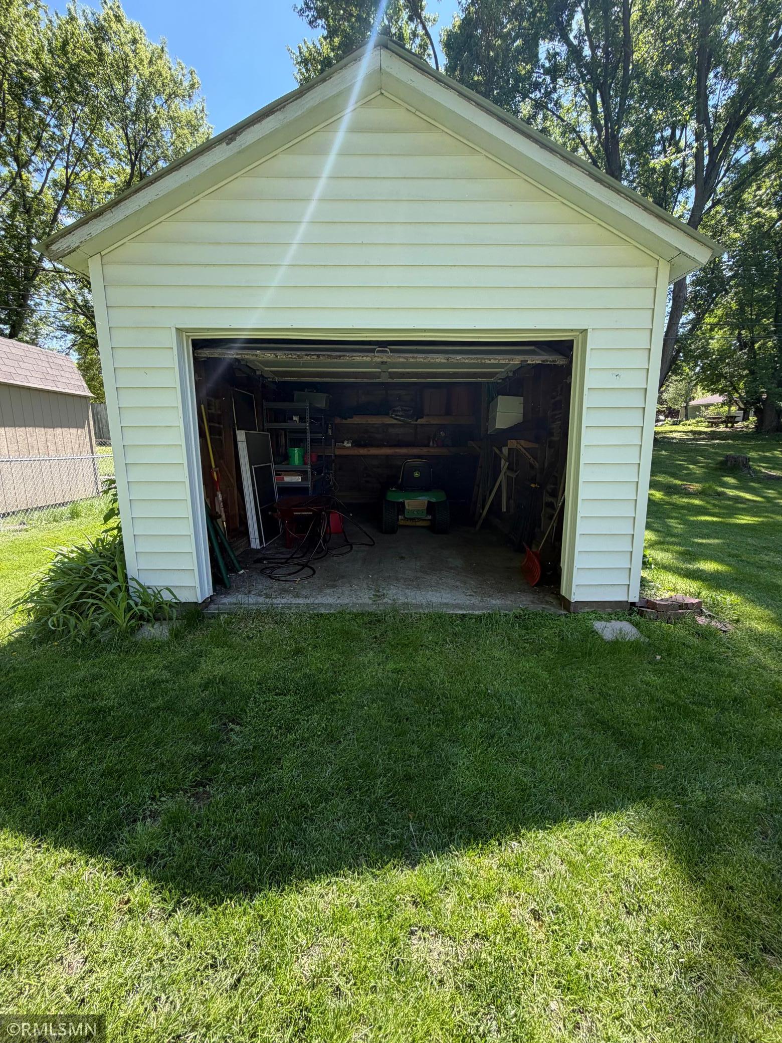 16401 Temple Drive S Property Photo 31